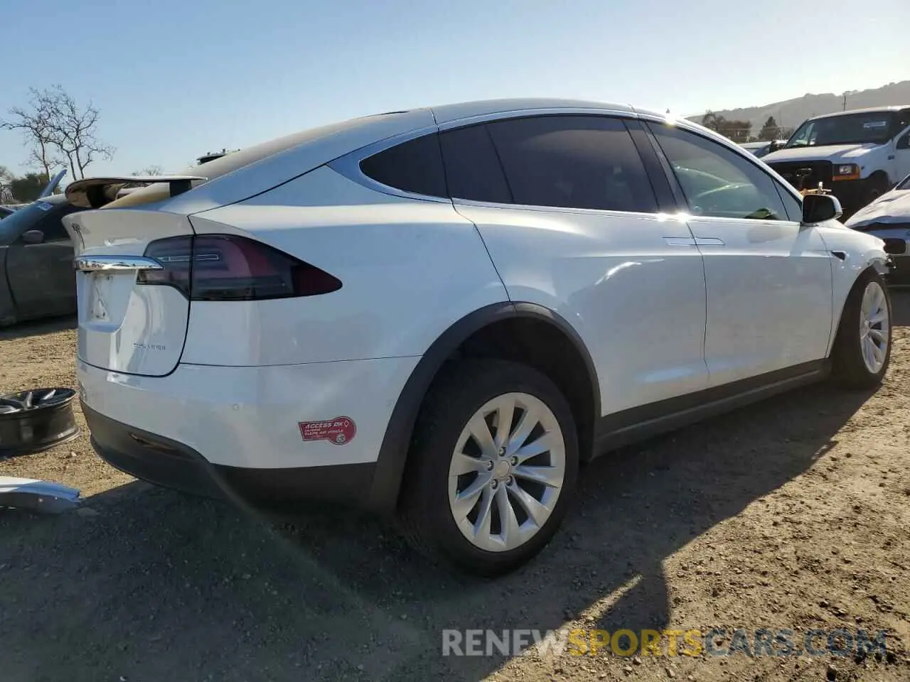 3 Фотография поврежденного автомобиля 5YJXCDE26LF241445 TESLA MODEL X 2020