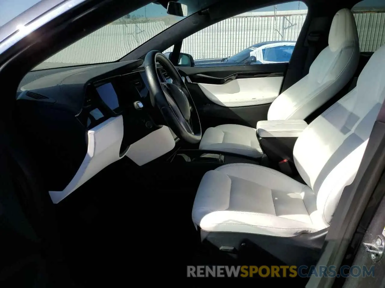 7 Photograph of a damaged car 5YJXCDE28LF261972 TESLA MODEL X 2020
