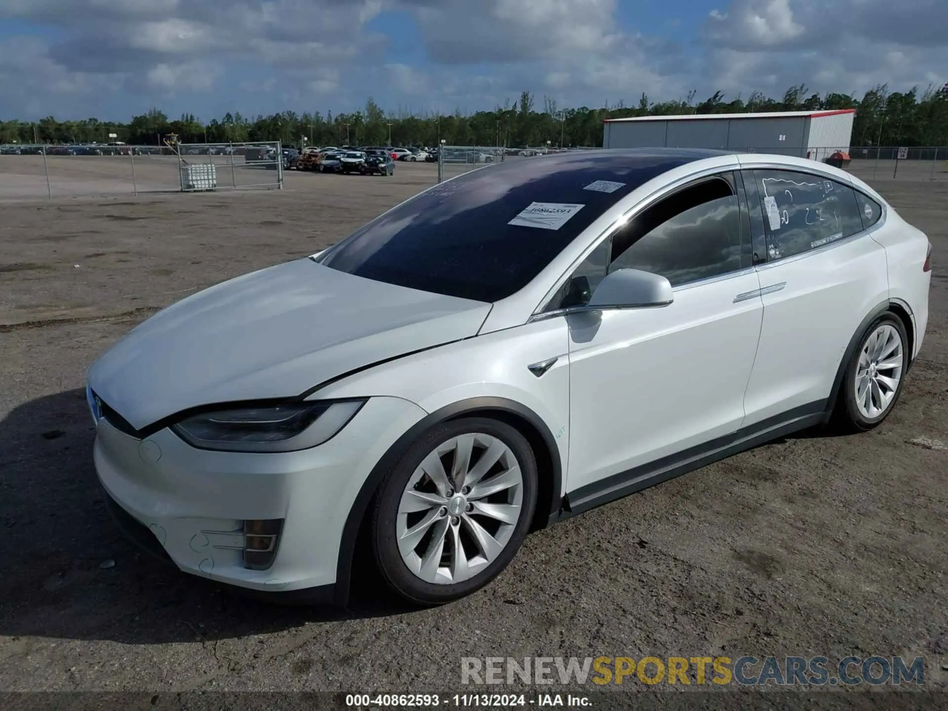 2 Фотография поврежденного автомобиля 5YJXCAE25MF323408 TESLA MODEL X 2021
