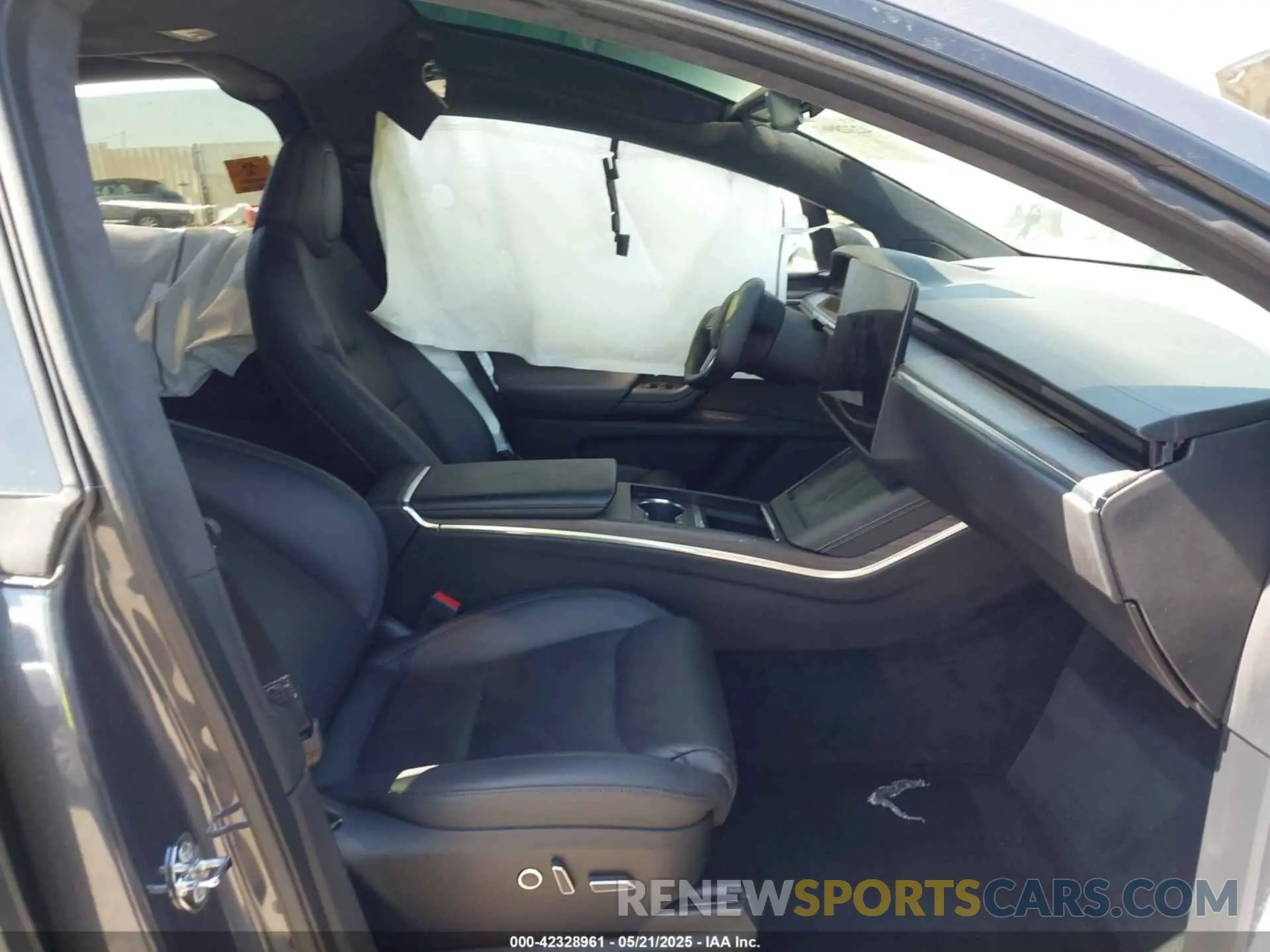 5 Photograph of a damaged car 5YJXCBE57MF327492 TESLA MODEL X 2021