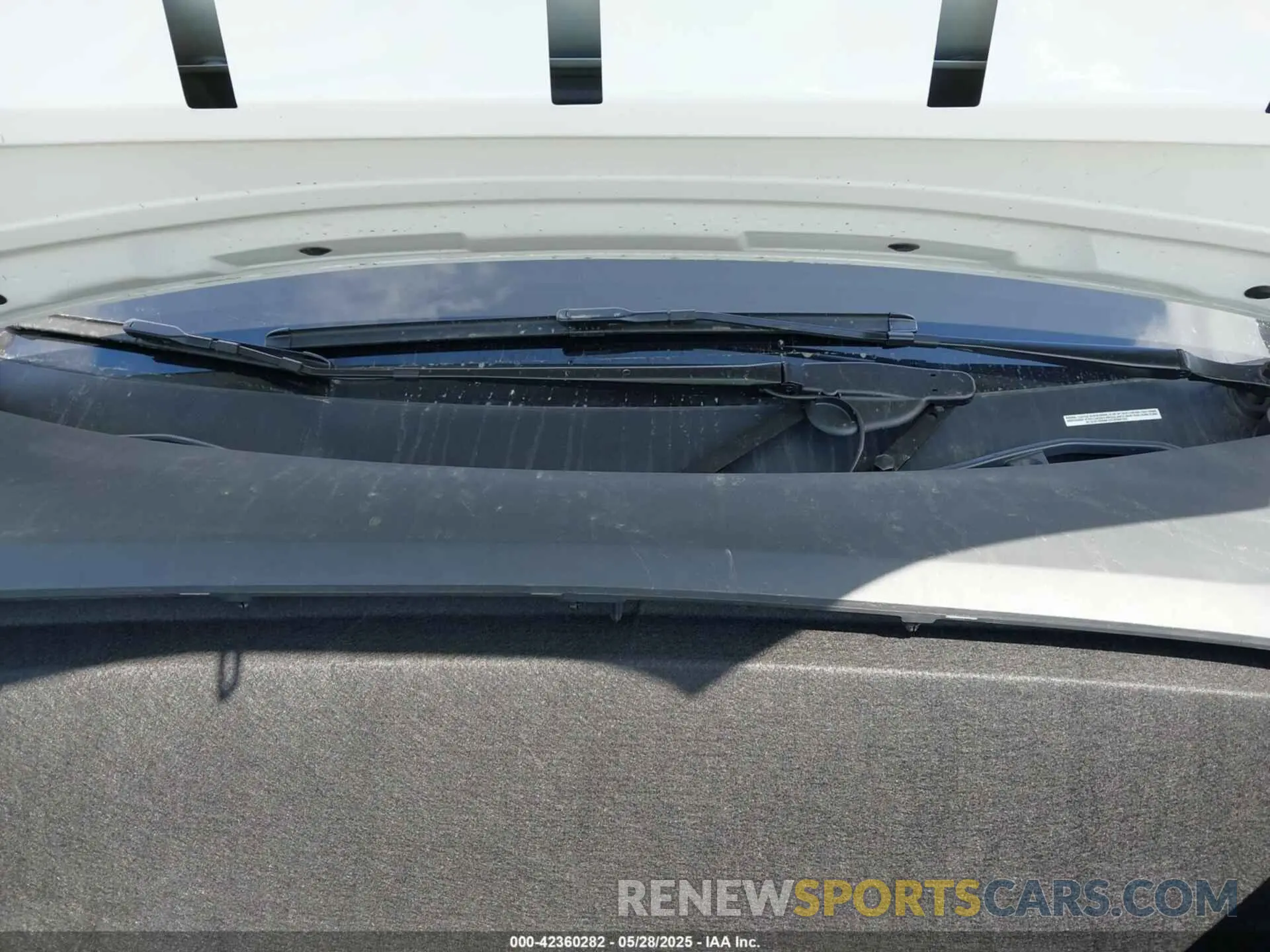 10 Photograph of a damaged car 5YJXCDE27MF322200 TESLA MODEL X 2021
