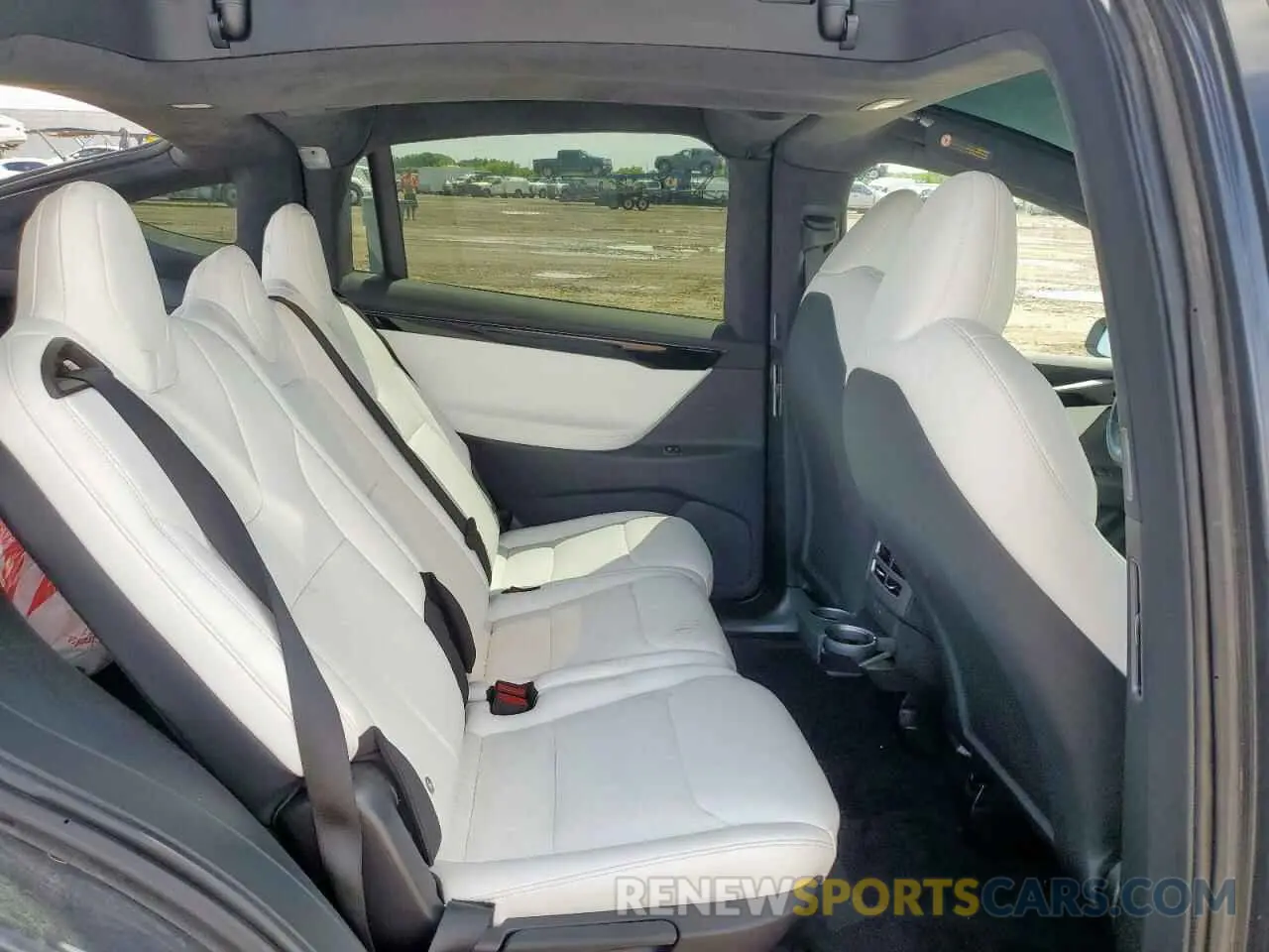10 Photograph of a damaged car 5YJXCDE28MF322139 TESLA MODEL X 2021