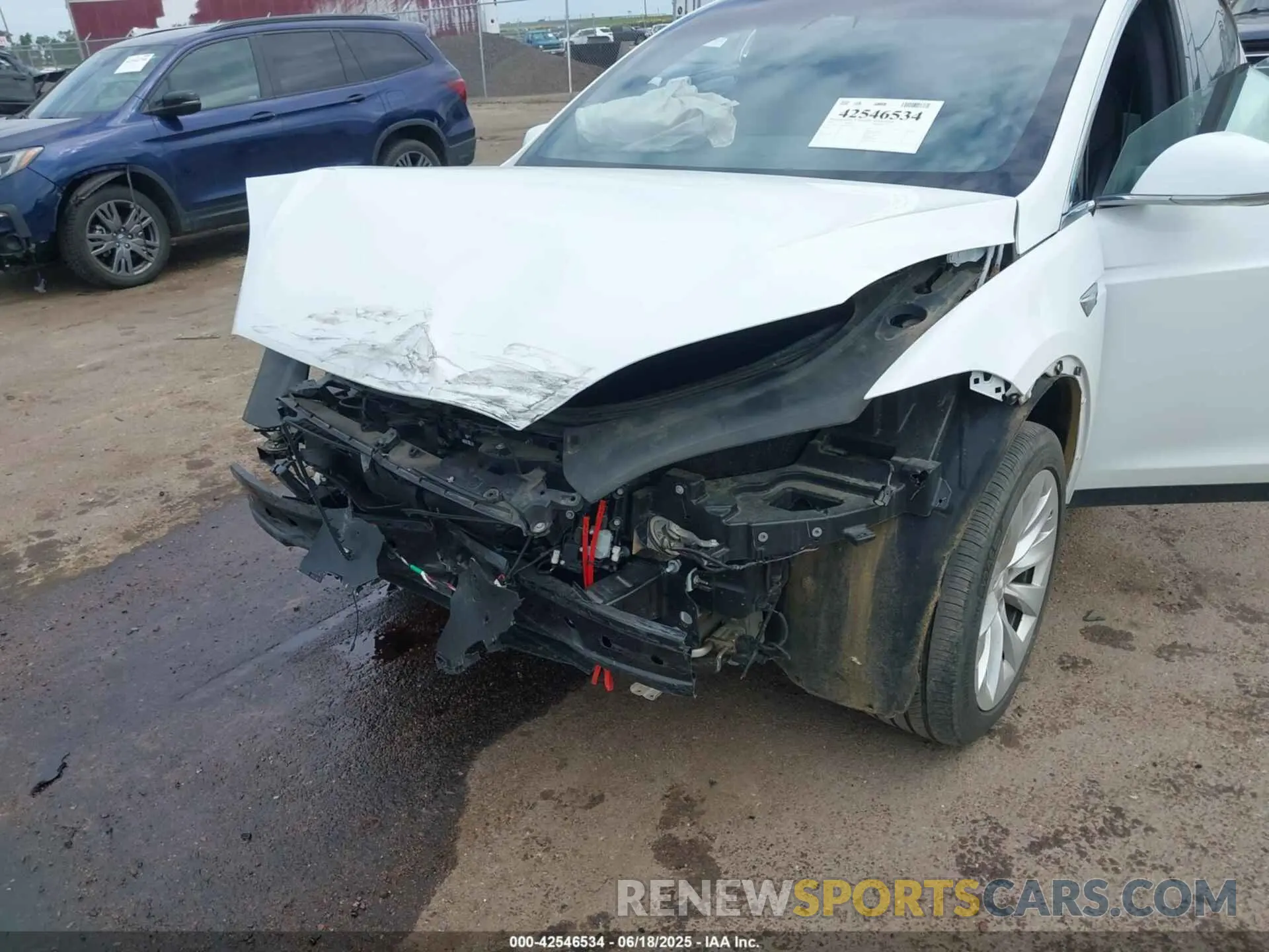 6 Фотография поврежденного автомобиля 5YJXCDE2XMF323695 TESLA MODEL X 2021