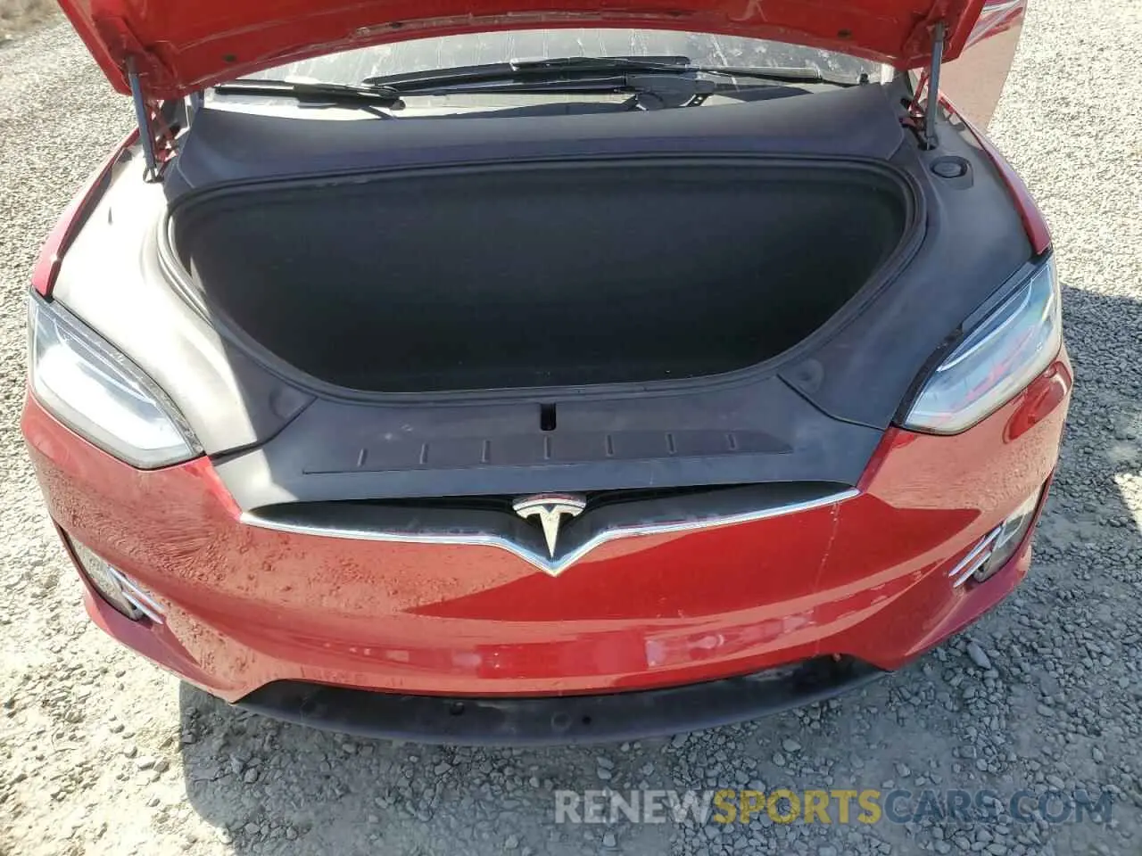 12 Photograph of a damaged car 5YJXCDE49MF324175 TESLA MODEL X 2021