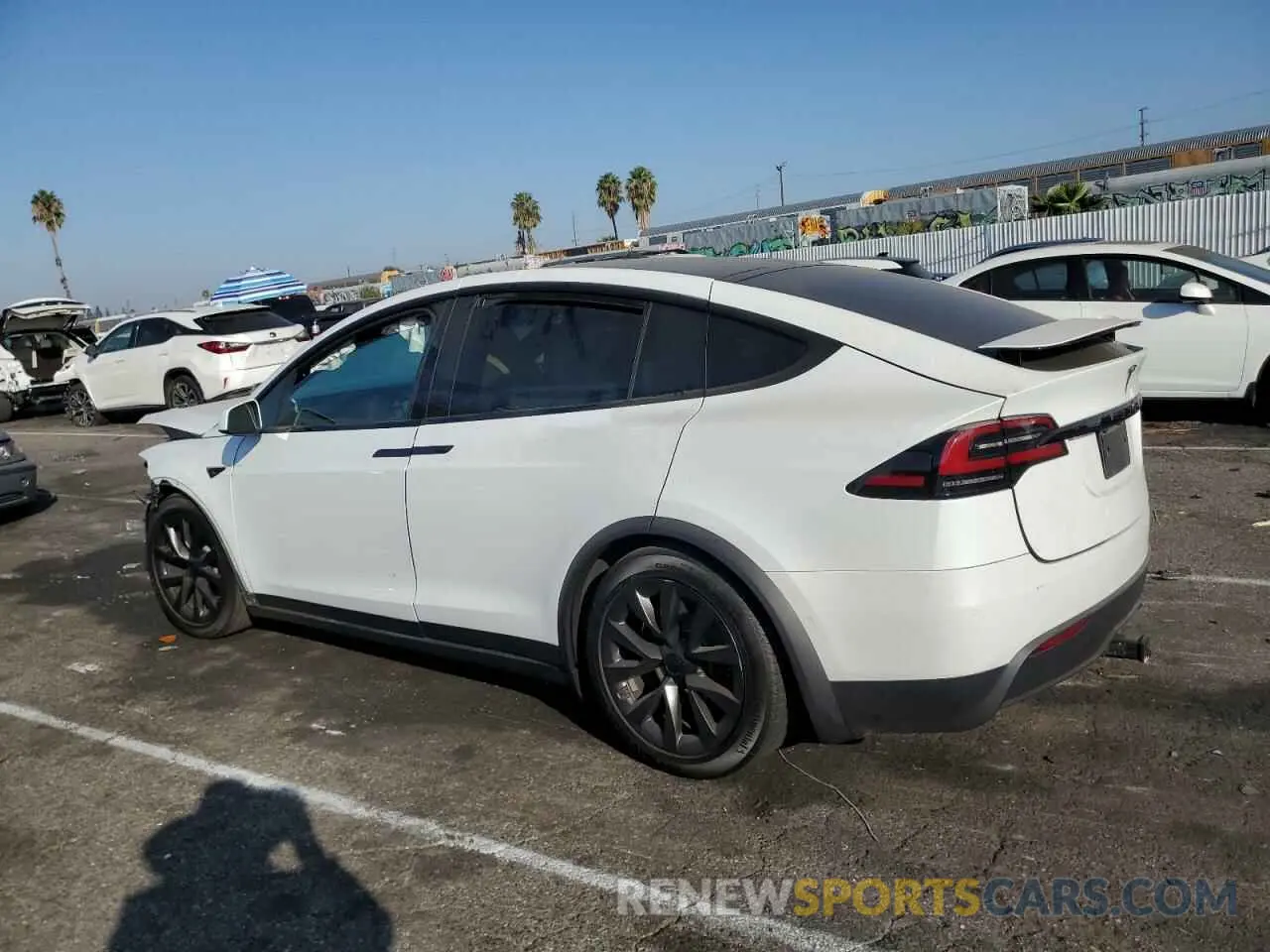 2 Photograph of a damaged car 7SAXCAE52NF351374 TESLA MODEL X 2022