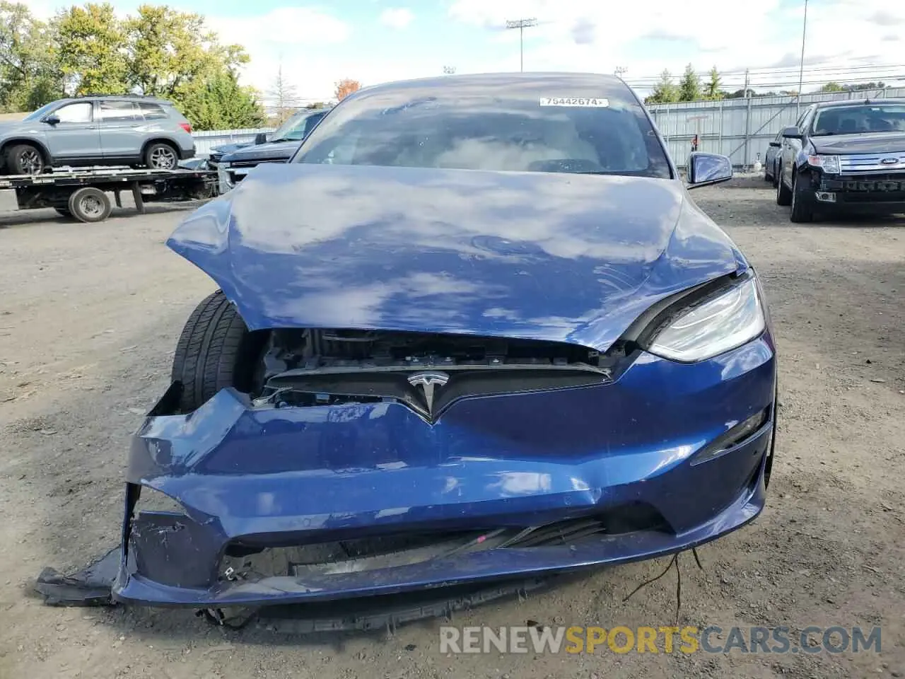 5 Photograph of a damaged car 7SAXCAE54NF351943 TESLA MODEL X 2022