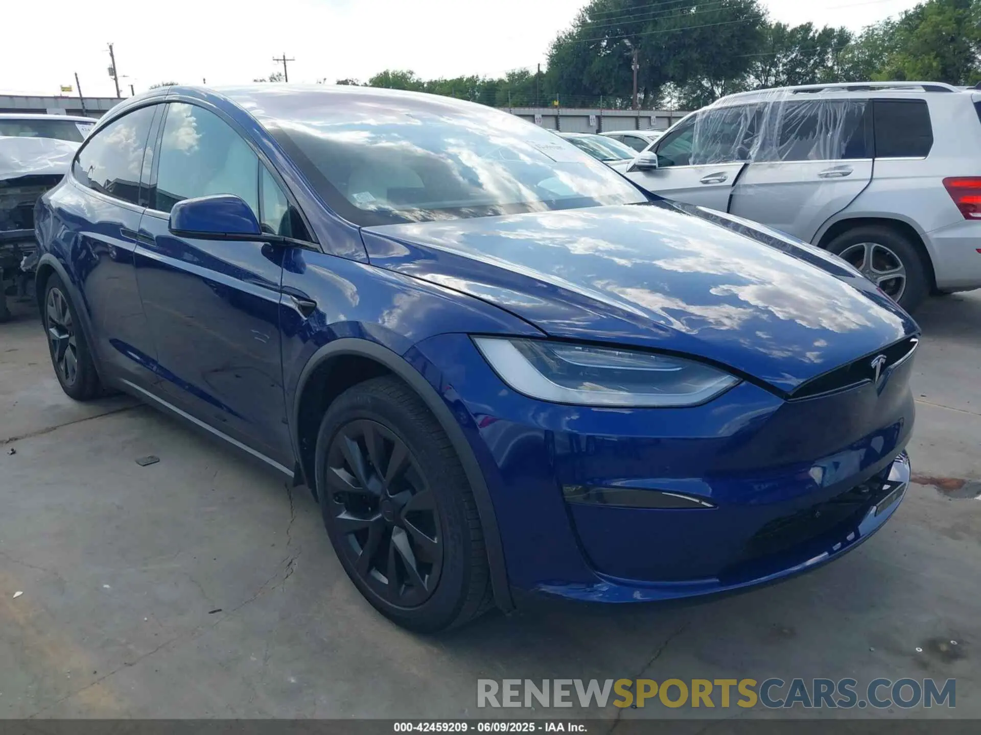 1 Photograph of a damaged car 7SAXCAE54NF359105 TESLA MODEL X 2022