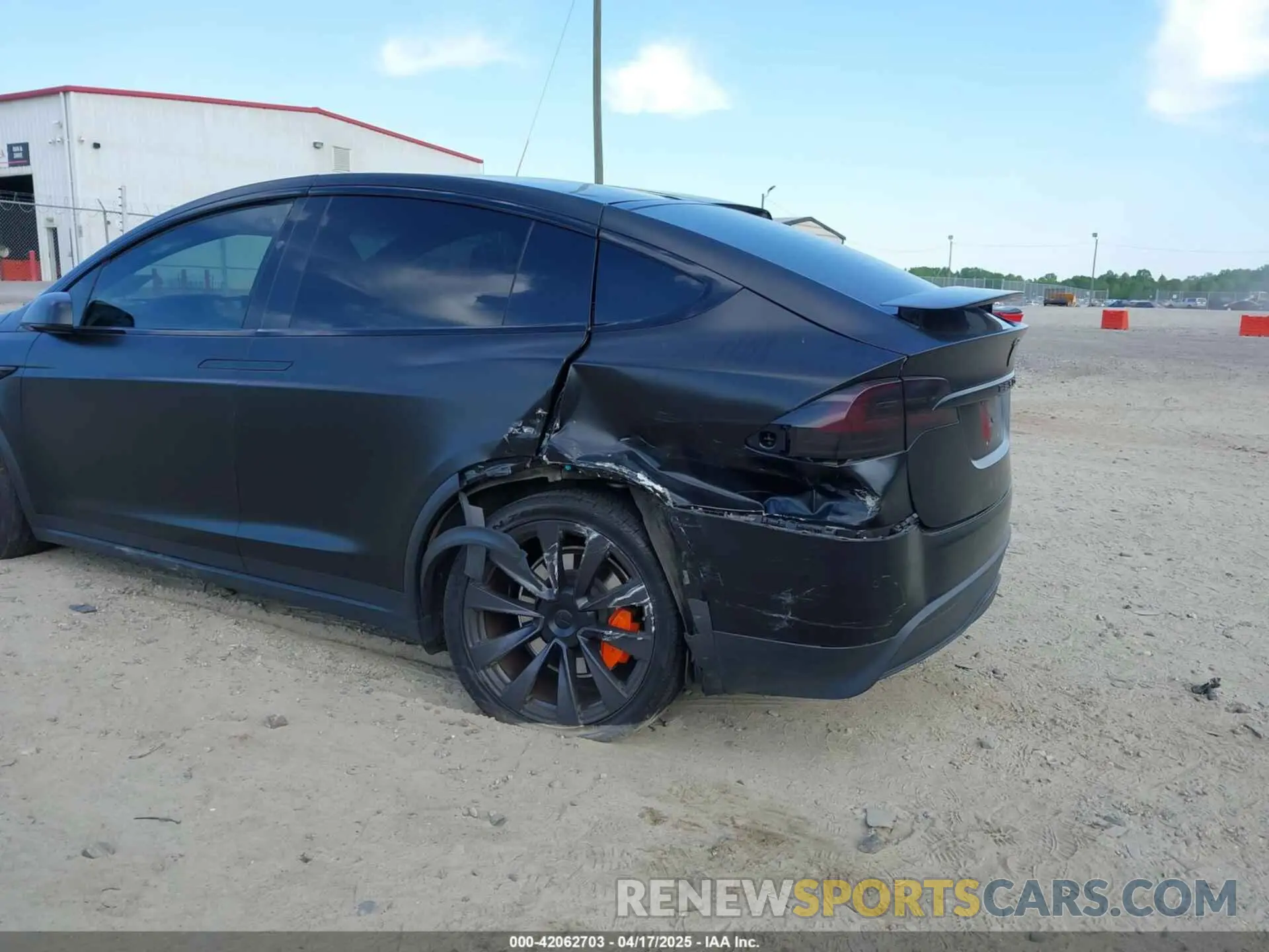 6 Фотография поврежденного автомобиля 7SAXCBE52NF331373 TESLA MODEL X 2022