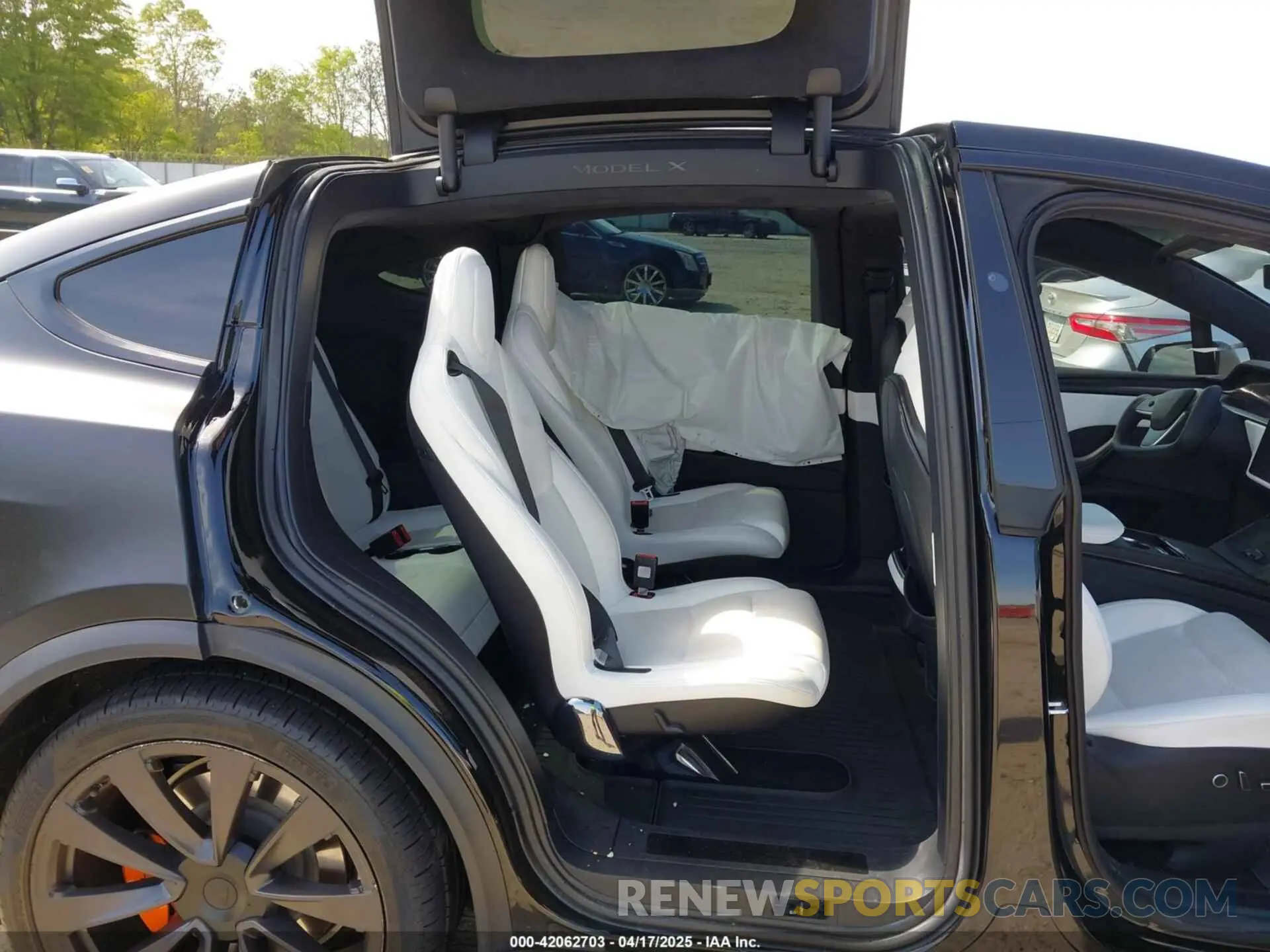 8 Фотография поврежденного автомобиля 7SAXCBE52NF331373 TESLA MODEL X 2022