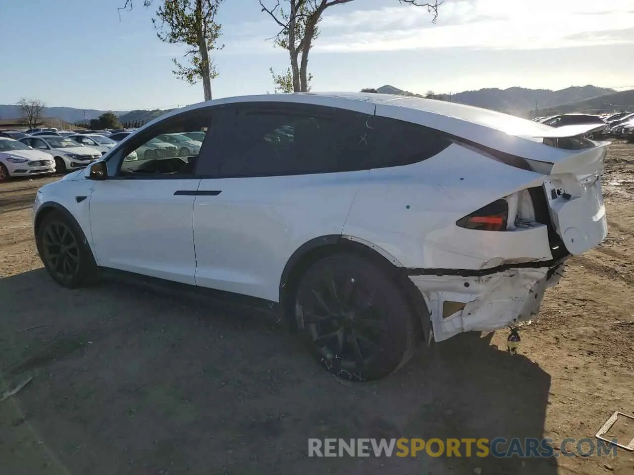 2 Фотография поврежденного автомобиля 7SAXCBE53NF359067 TESLA MODEL X 2022