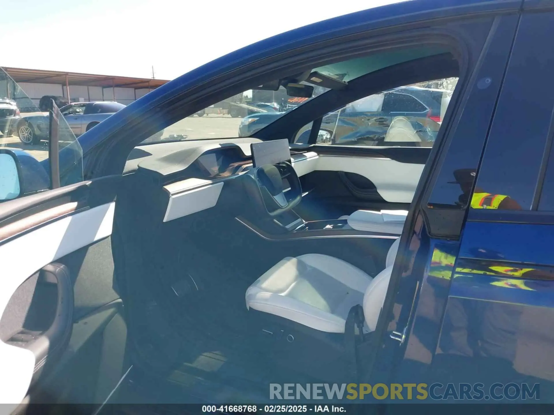 5 Photograph of a damaged car 7SAXCBE55NF328953 TESLA MODEL X 2022