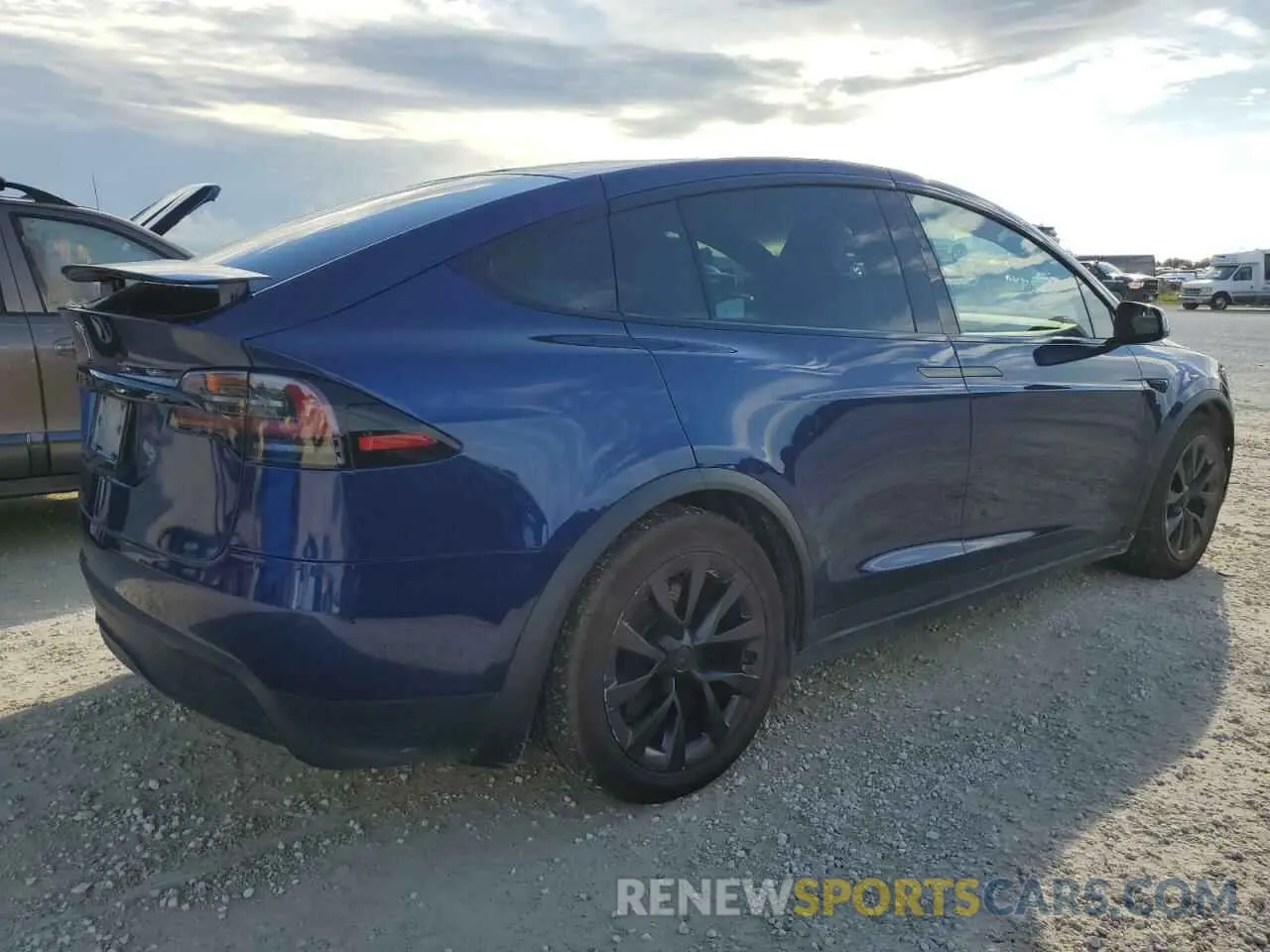 3 Photograph of a damaged car 7SAXCBE55NF334770 TESLA MODEL X 2022
