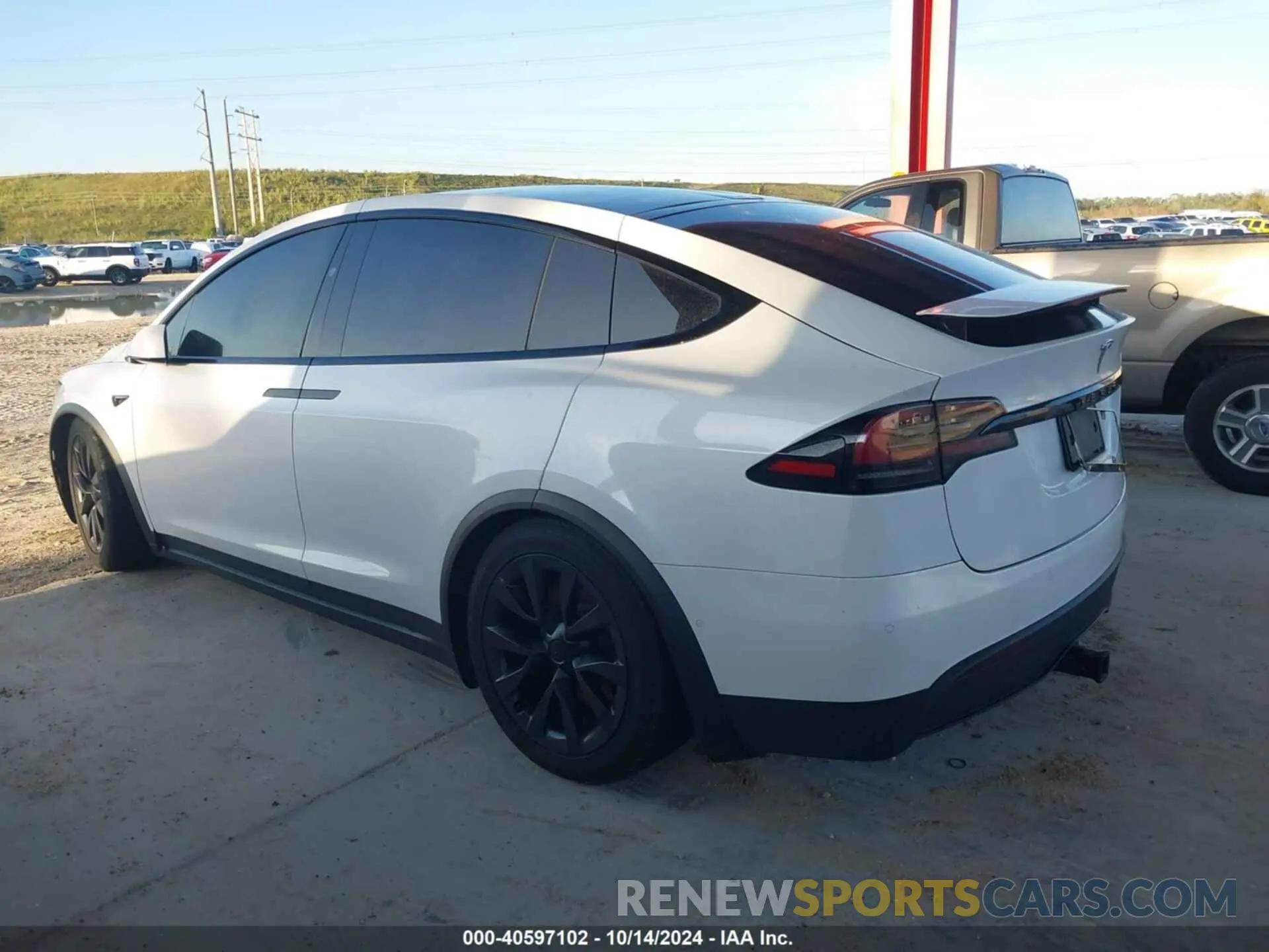 13 Фотография поврежденного автомобиля 7SAXCBE55NF360768 TESLA MODEL X 2022