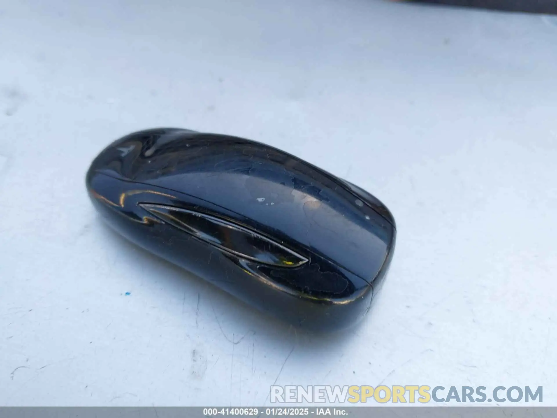 11 Photograph of a damaged car 7SAXCBE56NF329657 TESLA MODEL X 2022