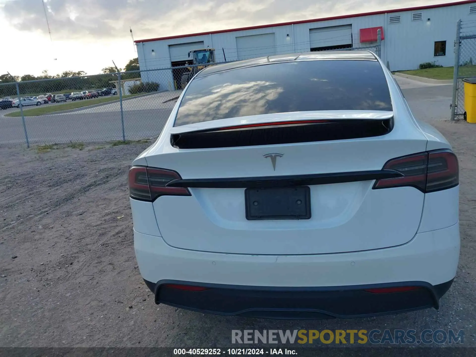 15 Фотография поврежденного автомобиля 7SAXCBE56NF344045 TESLA MODEL X 2022