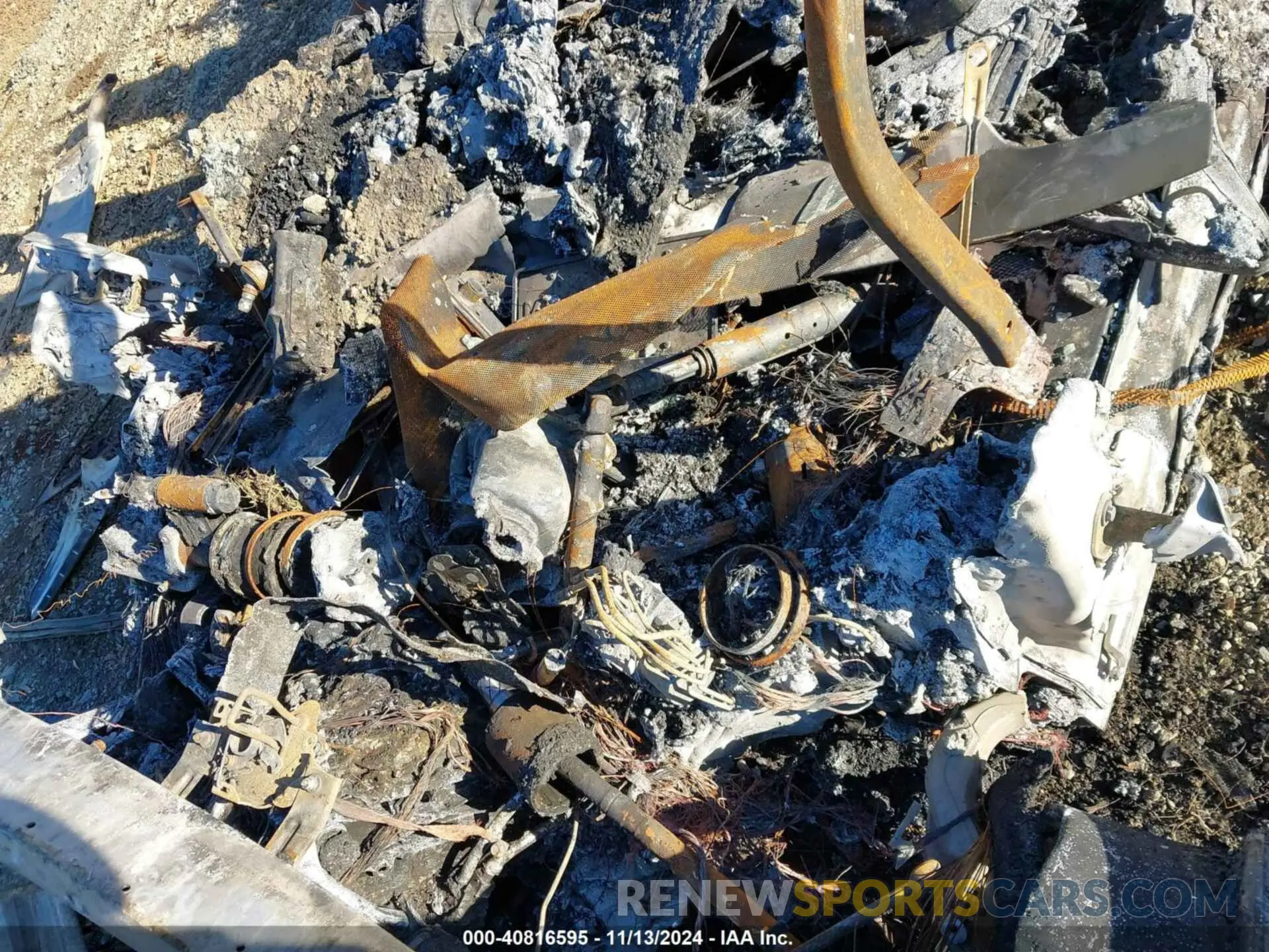 8 Photograph of a damaged car 7SAXCBE60NF356846 TESLA MODEL X 2022