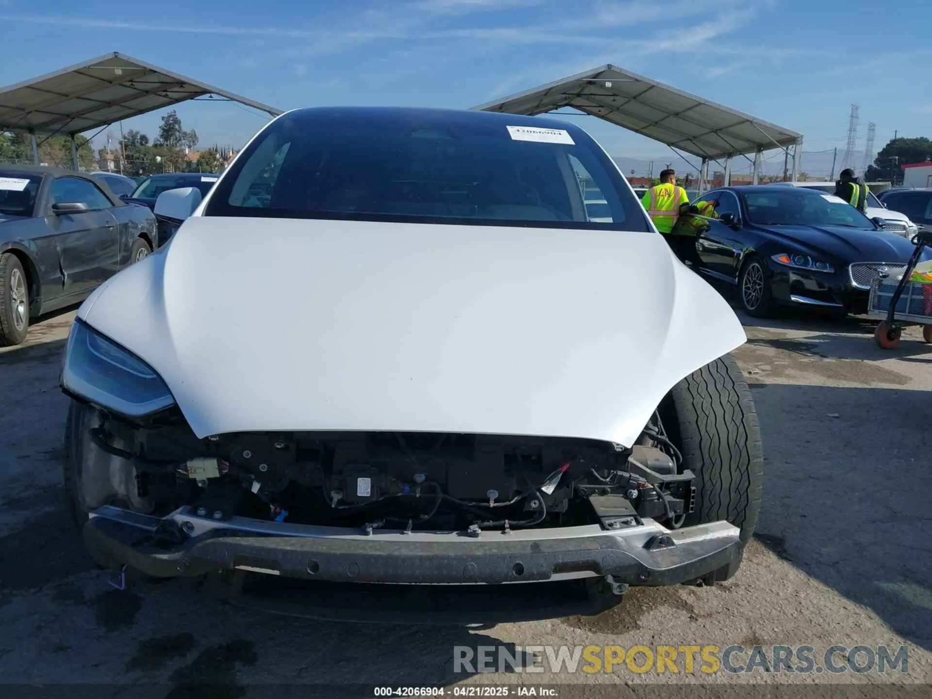 13 Photograph of a damaged car 7SAXCBE63NF337529 TESLA MODEL X 2022