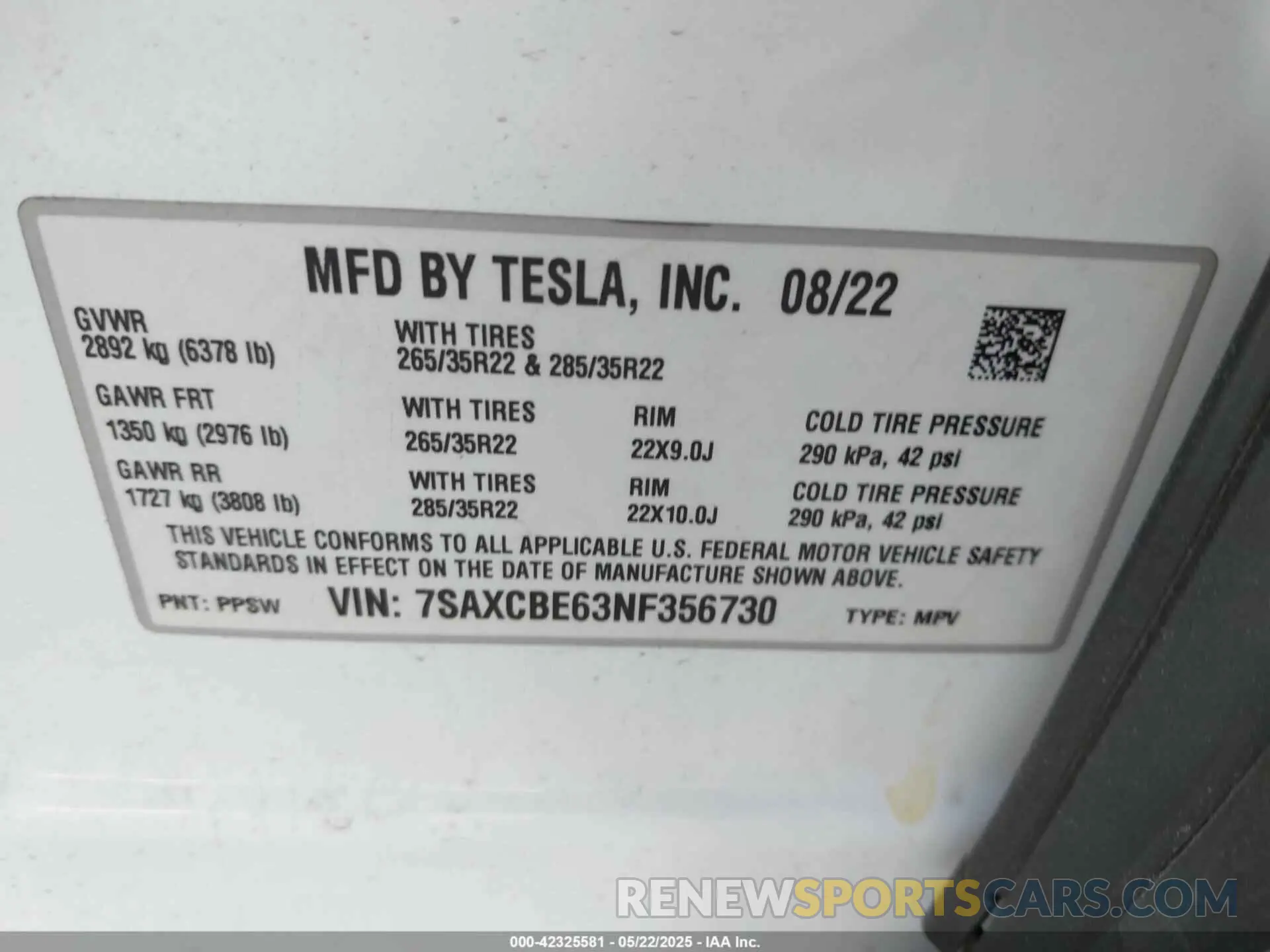 9 Photograph of a damaged car 7SAXCBE63NF356730 TESLA MODEL X 2022