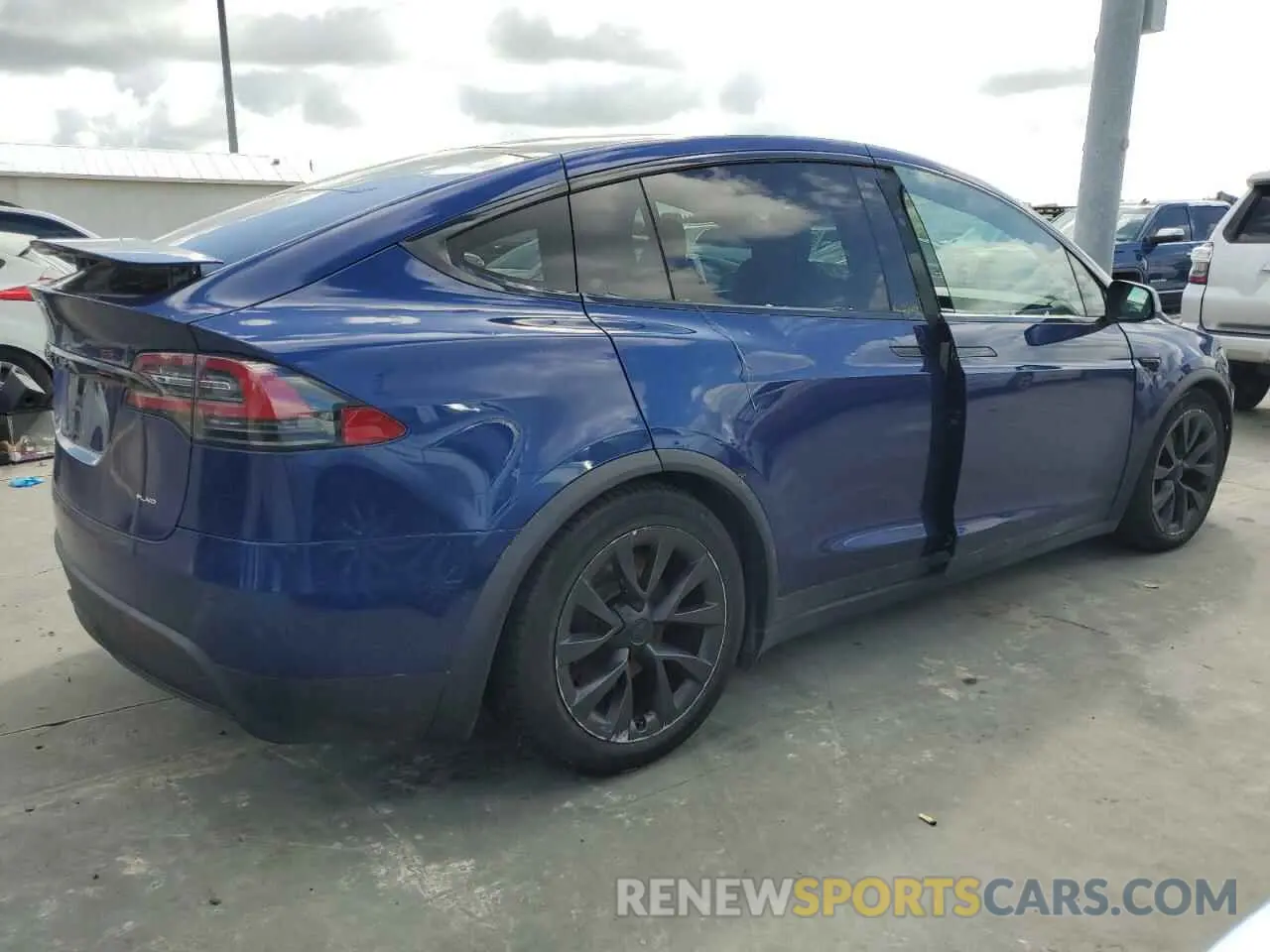 3 Фотография поврежденного автомобиля 7SAXCBE64NF329505 TESLA MODEL X 2022