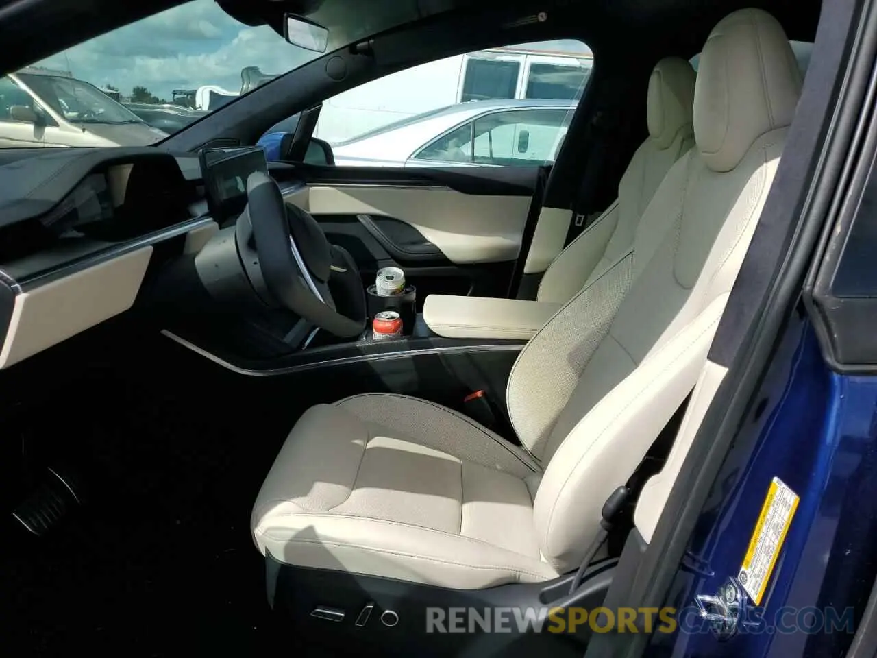 7 Фотография поврежденного автомобиля 7SAXCBE64NF329505 TESLA MODEL X 2022