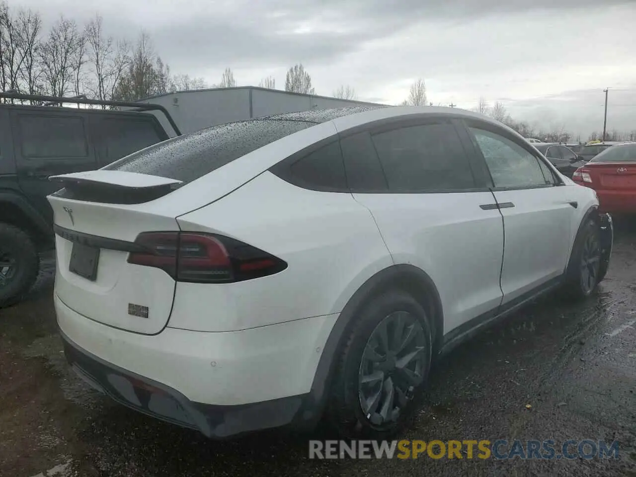 3 Photograph of a damaged car 7SAXCBE64NF349365 TESLA MODEL X 2022