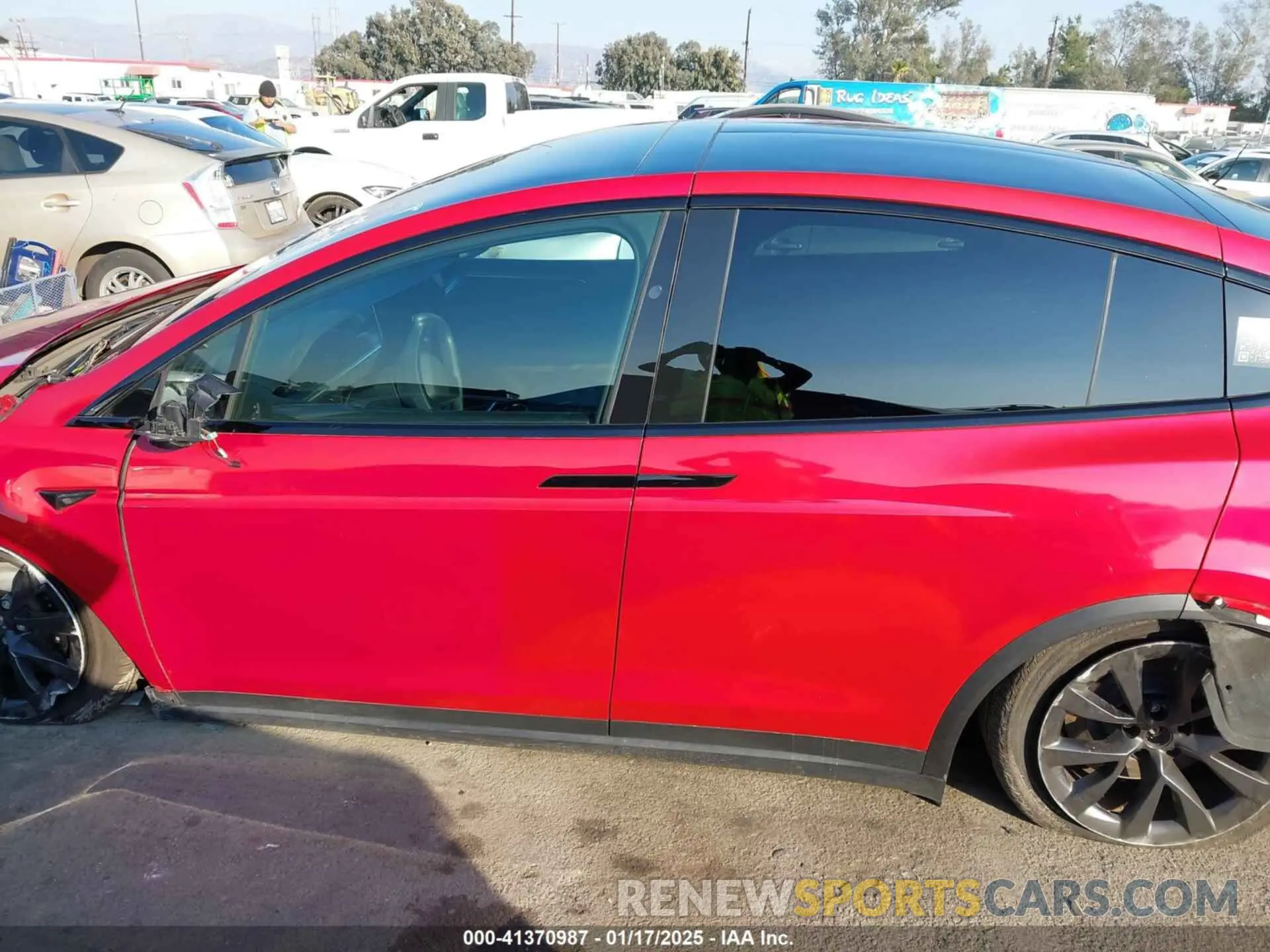 14 Photograph of a damaged car 7SAXCBE65NF357152 TESLA MODEL X 2022