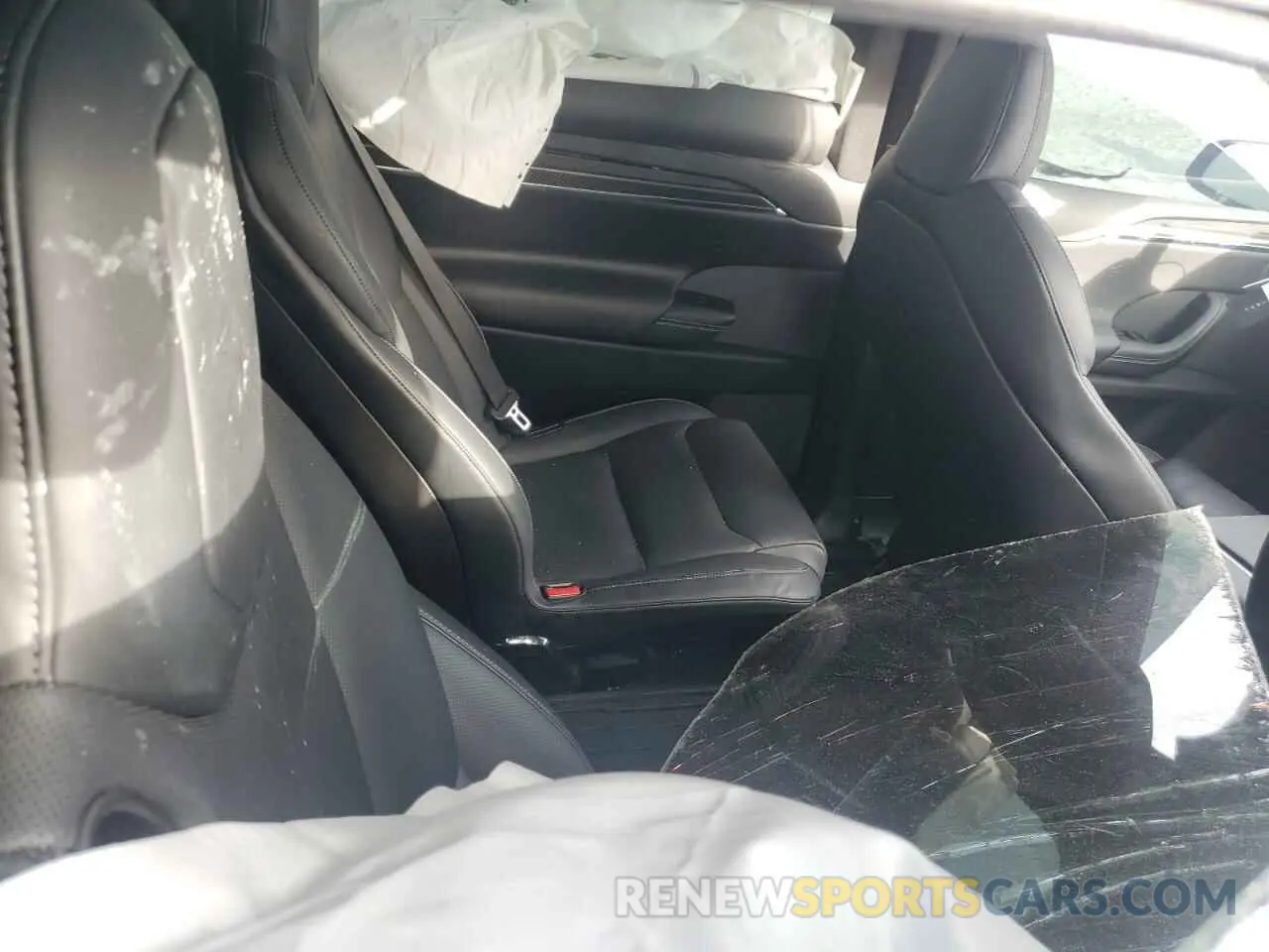 11 Photograph of a damaged car 7SAXCBE66NF342093 TESLA MODEL X 2022