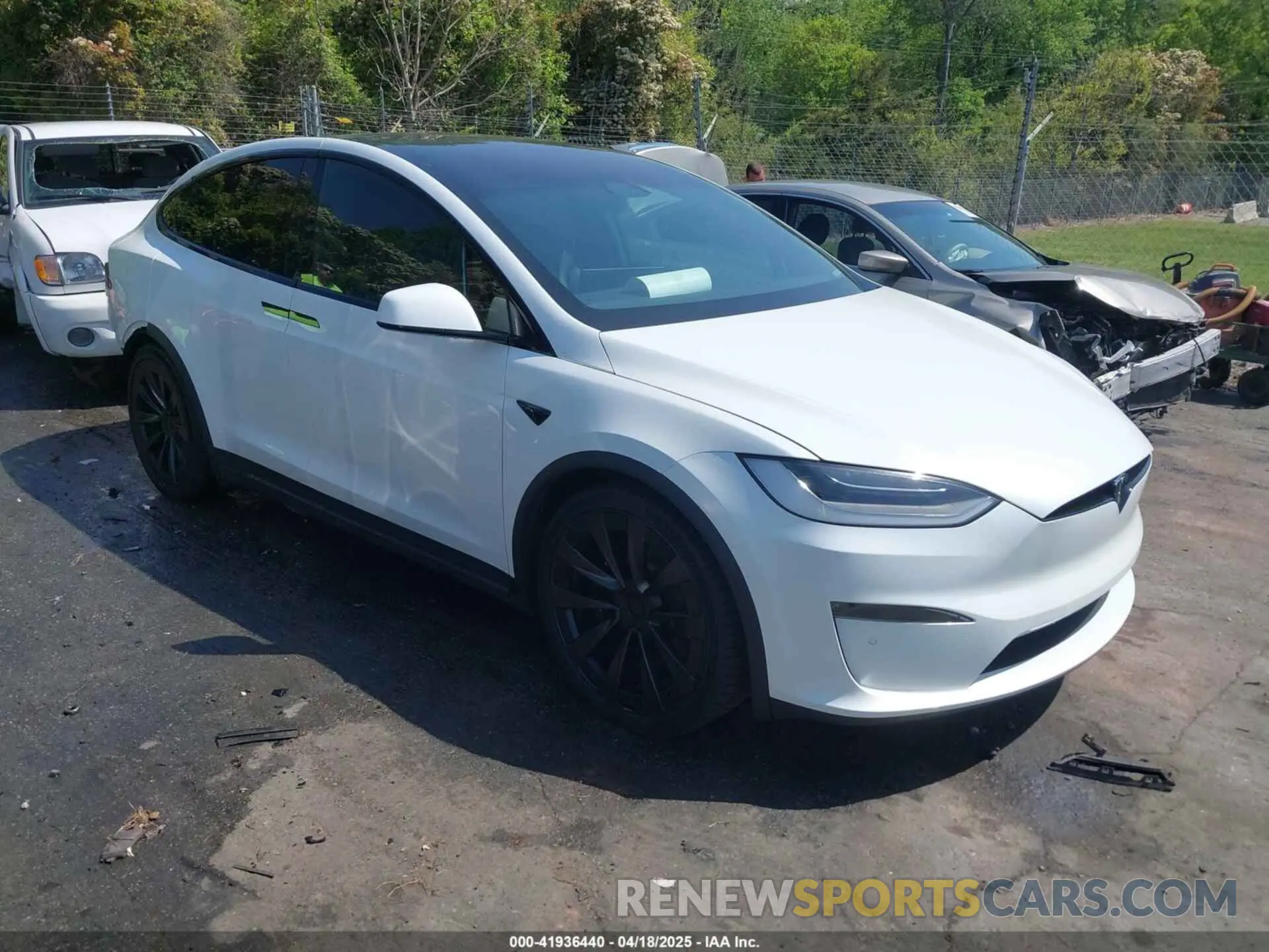 1 Фотография поврежденного автомобиля 7SAXCBE69NF354836 TESLA MODEL X 2022