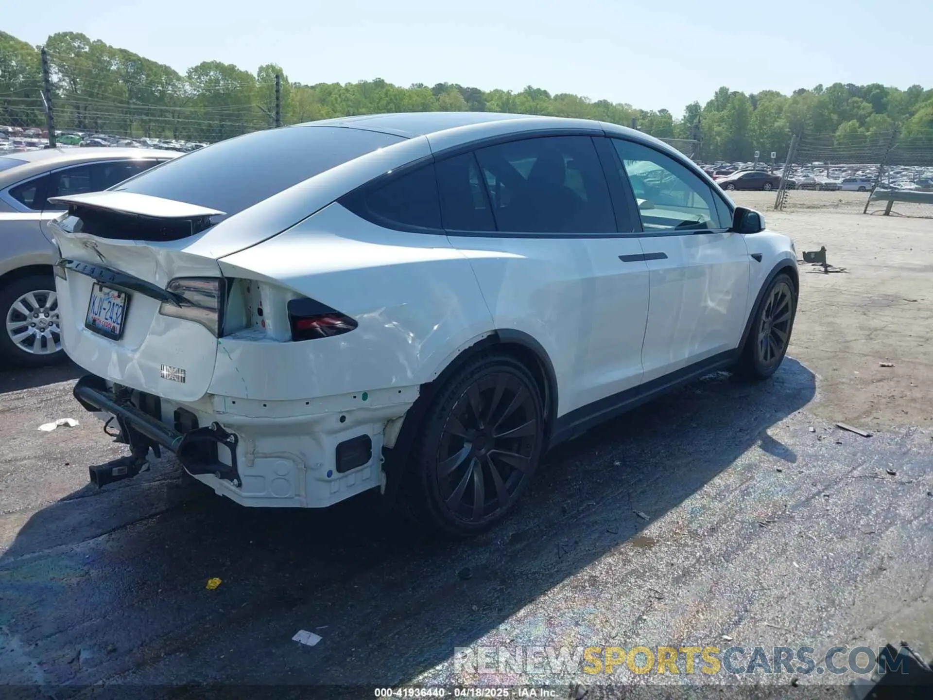 4 Фотография поврежденного автомобиля 7SAXCBE69NF354836 TESLA MODEL X 2022