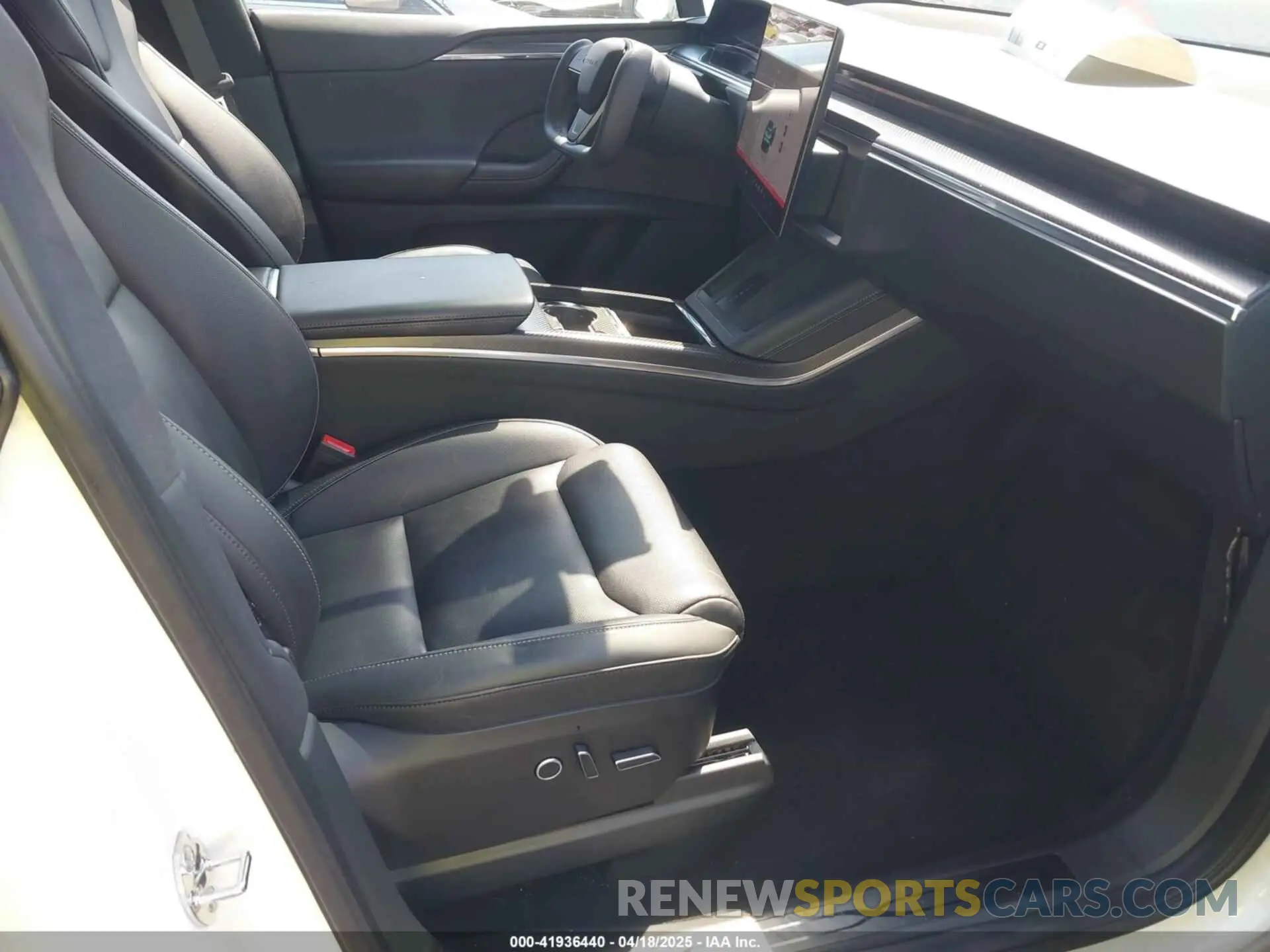 5 Фотография поврежденного автомобиля 7SAXCBE69NF354836 TESLA MODEL X 2022