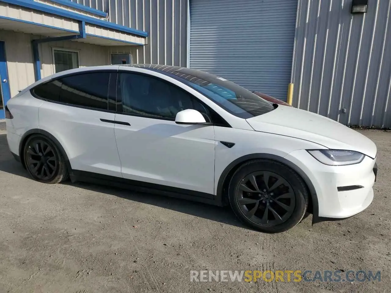 4 Фотография поврежденного автомобиля 7SAXCDE51NF342652 TESLA MODEL X 2022