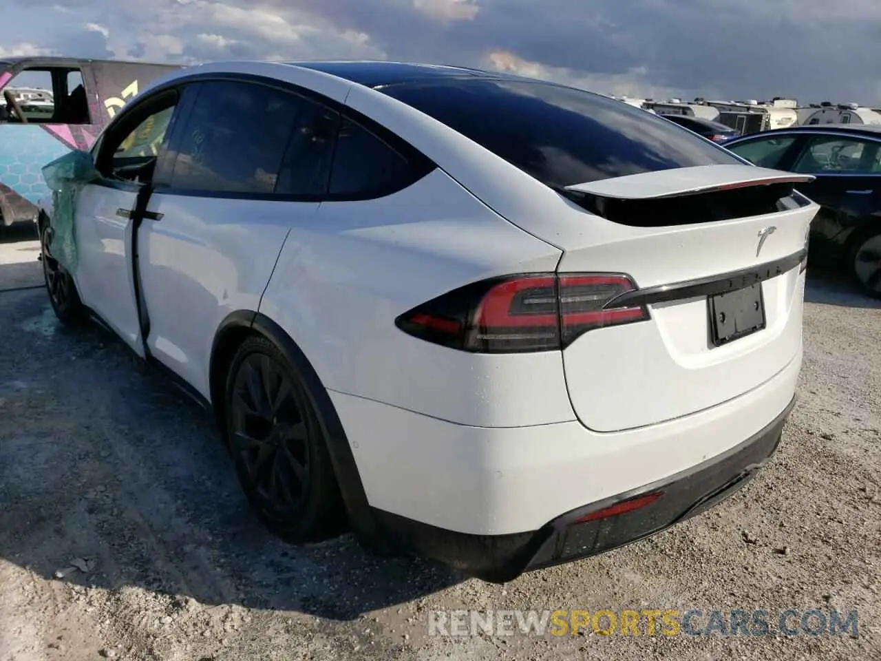 3 Photograph of a damaged car 7SAXCDE53NF341938 TESLA MODEL X 2022