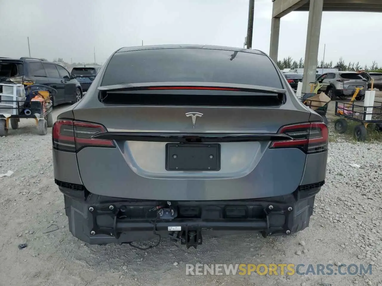 6 Photograph of a damaged car 7SAXCDE55NF364931 TESLA MODEL X 2022