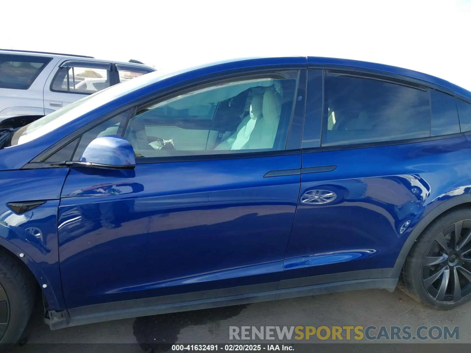 14 Photograph of a damaged car 7SAXCDE58NF341112 TESLA MODEL X 2022