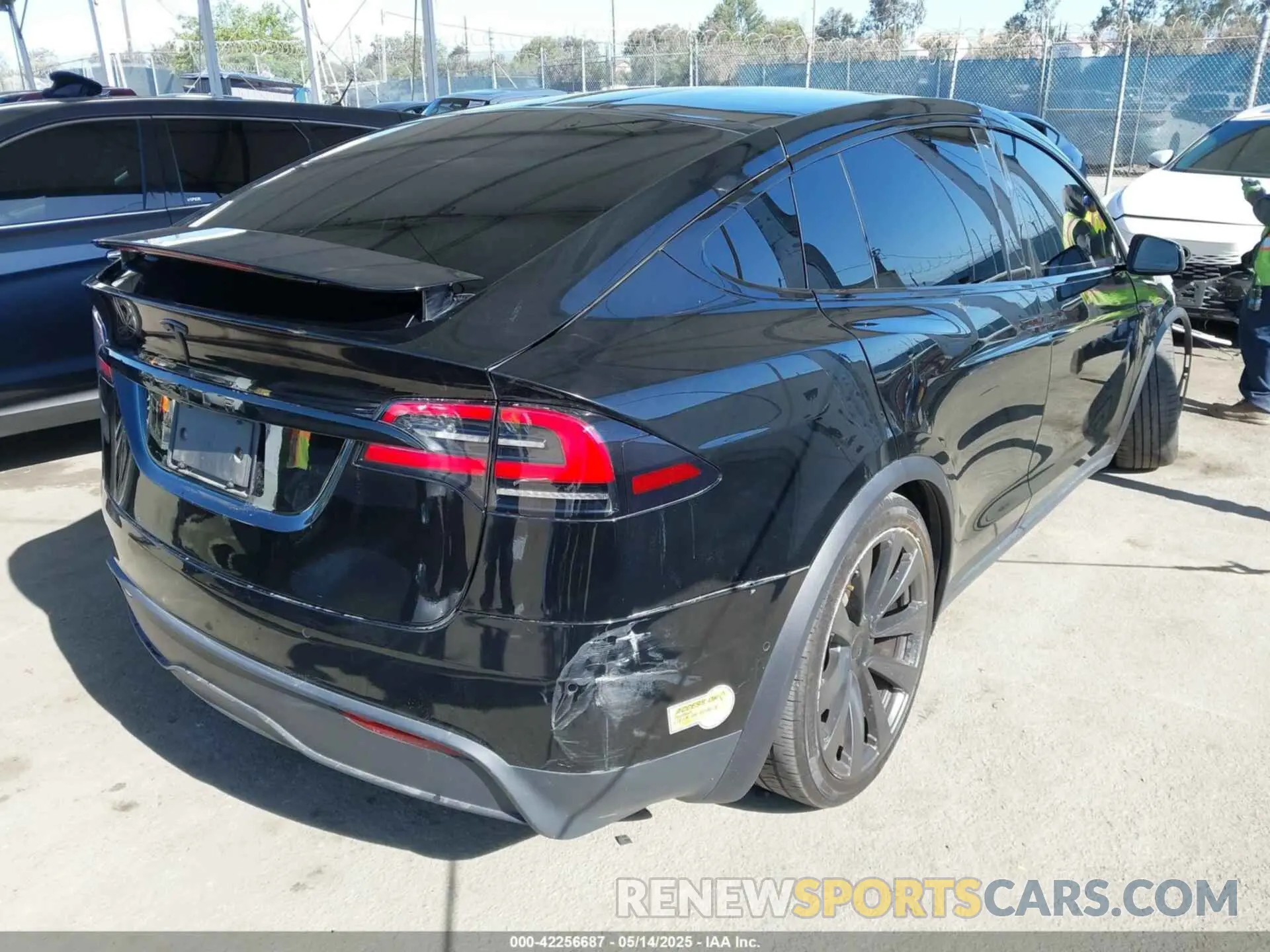 4 Фотография поврежденного автомобиля 7SAXCDE5XNF335585 TESLA MODEL X 2022