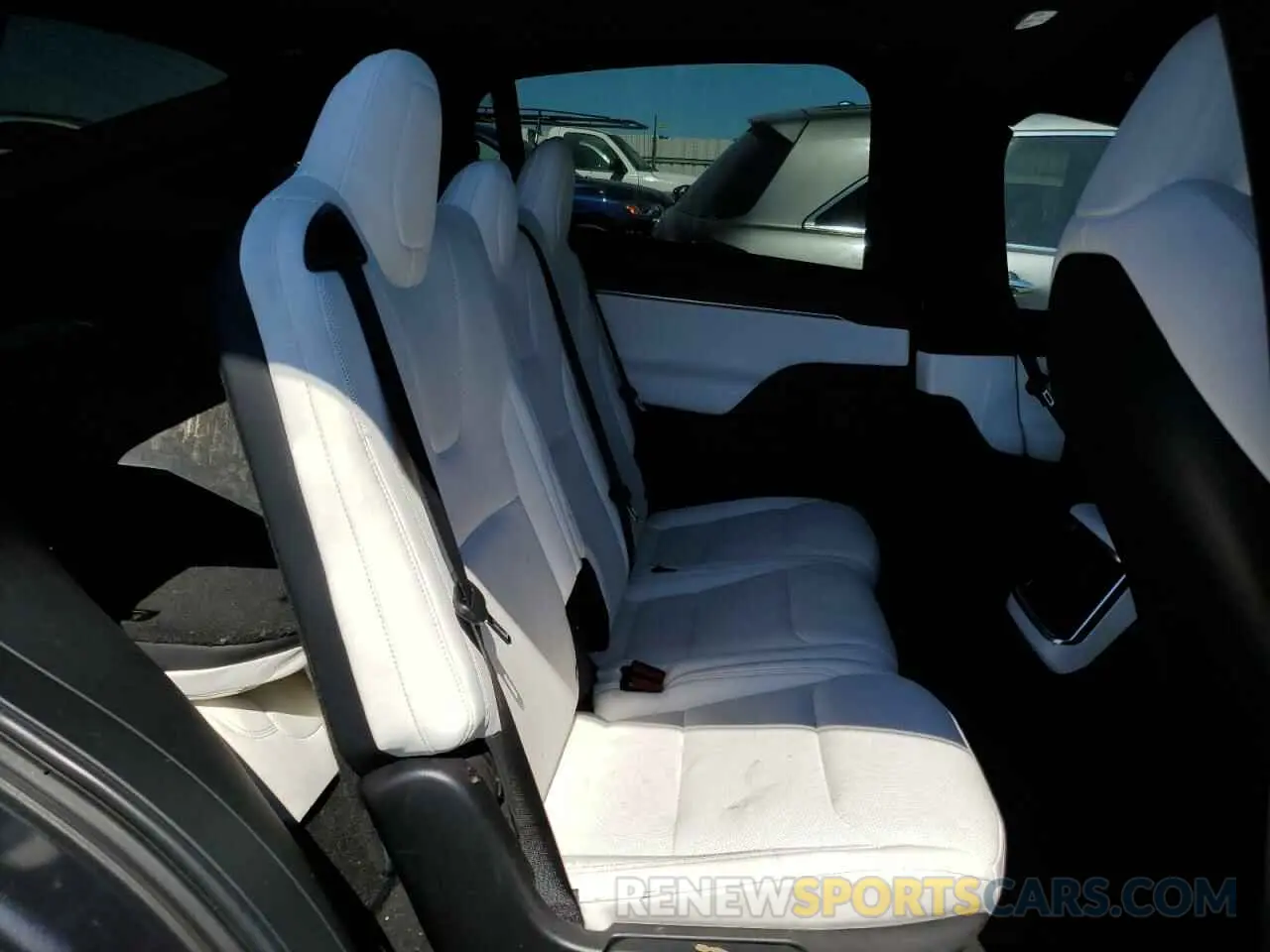 11 Фотография поврежденного автомобиля 7SAXCAE58PF395964 TESLA MODEL X 2023