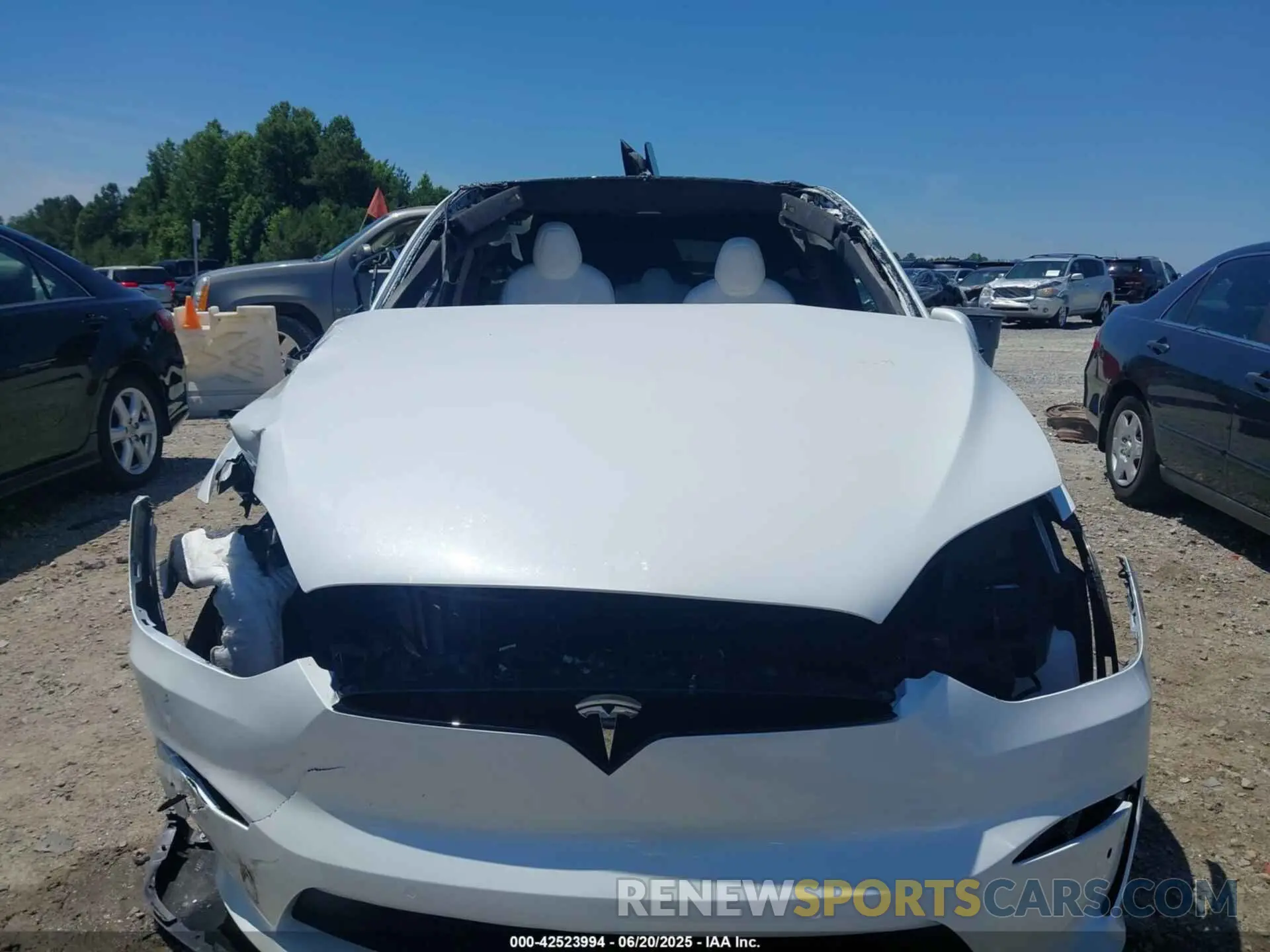 13 Фотография поврежденного автомобиля 7SAXCAE5XPF375554 TESLA MODEL X 2023