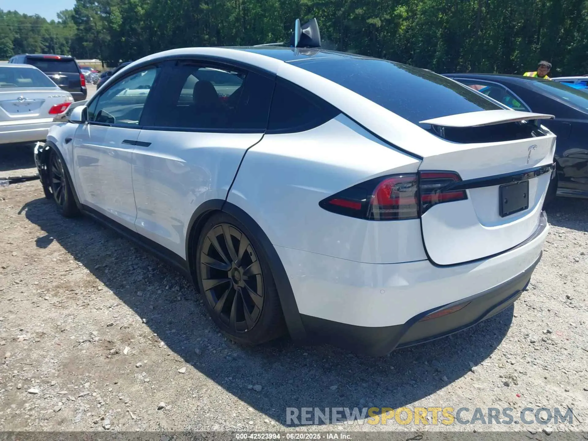 3 Фотография поврежденного автомобиля 7SAXCAE5XPF375554 TESLA MODEL X 2023