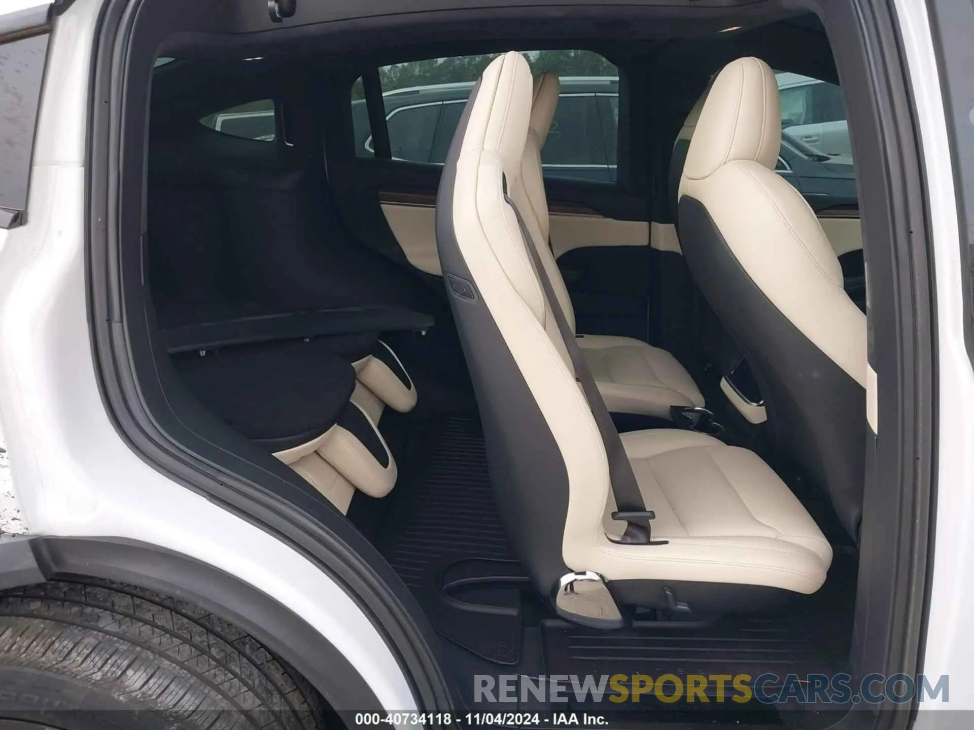 8 Фотография поврежденного автомобиля 7SAXCBE51PF397027 TESLA MODEL X 2023