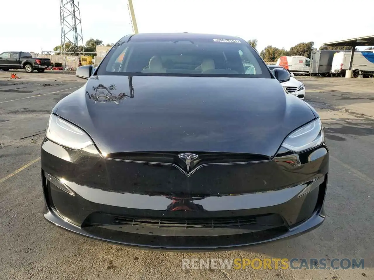5 Photograph of a damaged car 7SAXCBE54PF382814 TESLA MODEL X 2023