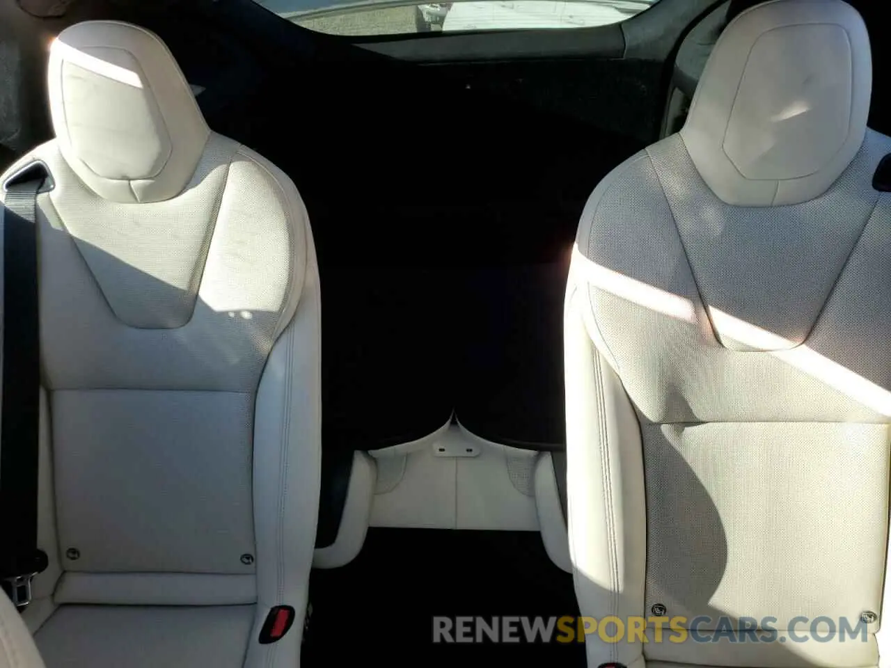 10 Фотография поврежденного автомобиля 7SAXCBE54PF426469 TESLA MODEL X 2023