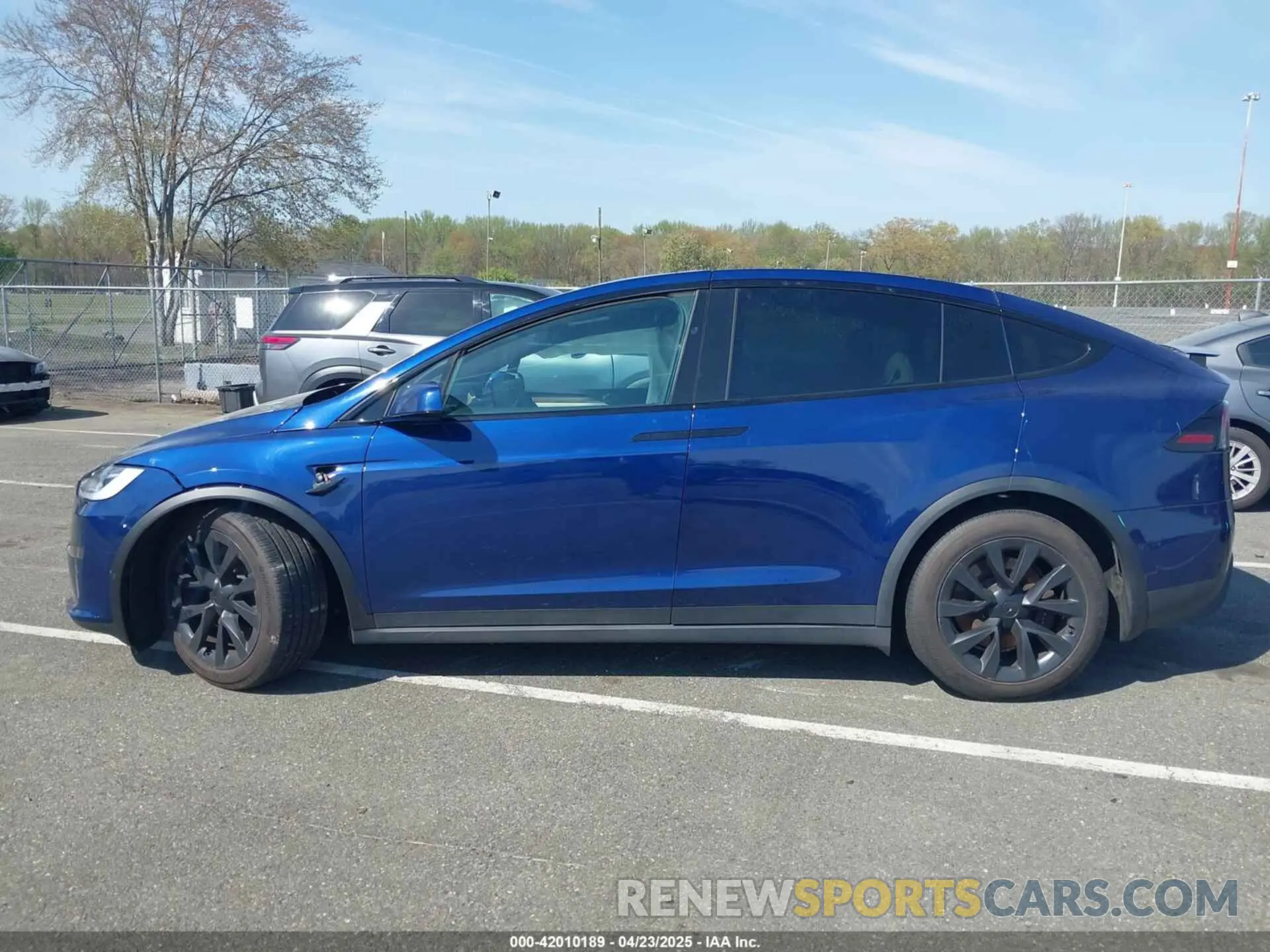 13 Фотография поврежденного автомобиля 7SAXCBE55PF367111 TESLA MODEL X 2023