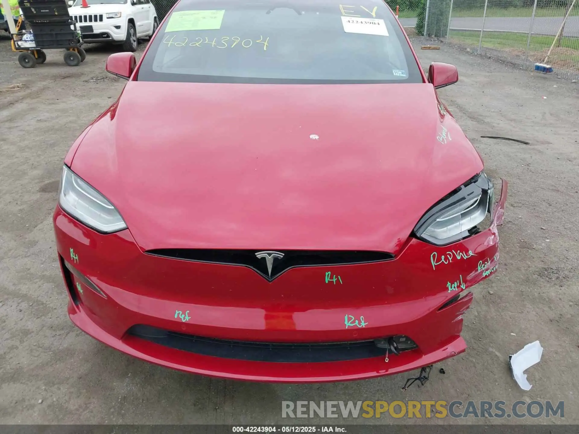 10 Photograph of a damaged car 7SAXCBE56PF368087 TESLA MODEL X 2023