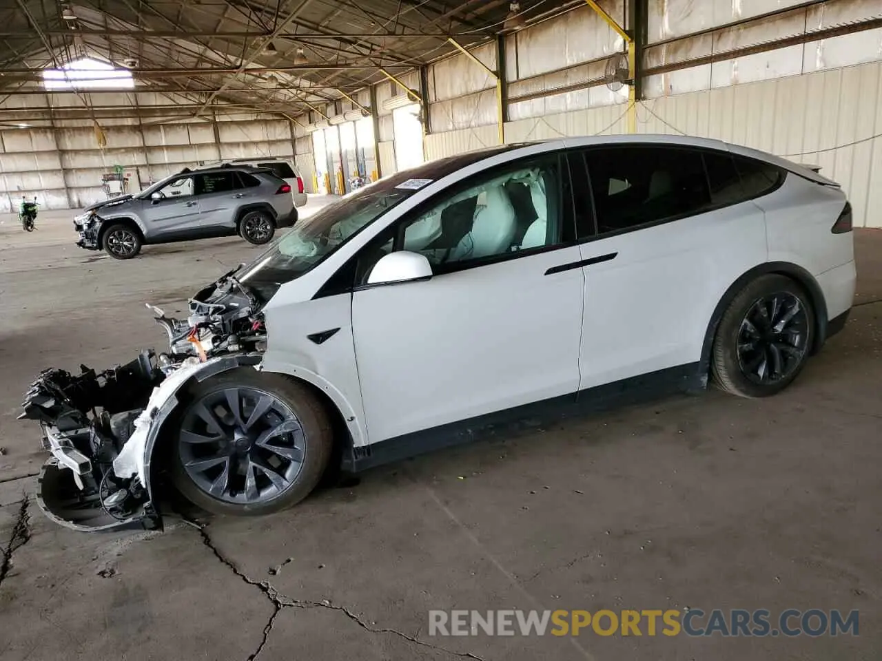 1 Фотография поврежденного автомобиля 7SAXCBE61PF375022 TESLA MODEL X 2023