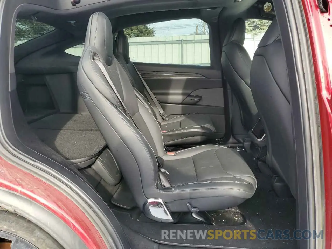 11 Photograph of a damaged car 7SAXCBE63PF391027 TESLA MODEL X 2023