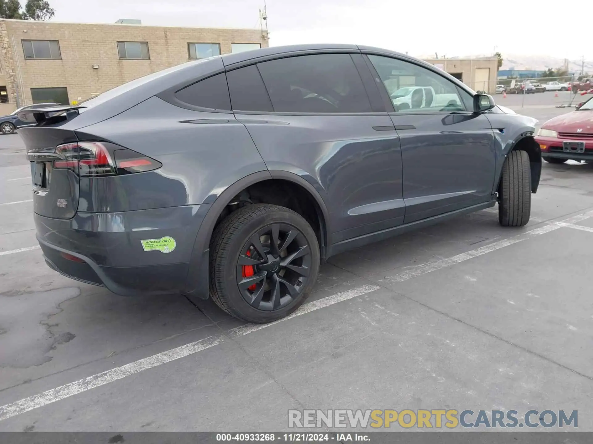 4 Photograph of a damaged car 7SAXCBE64PF402794 TESLA MODEL X 2023