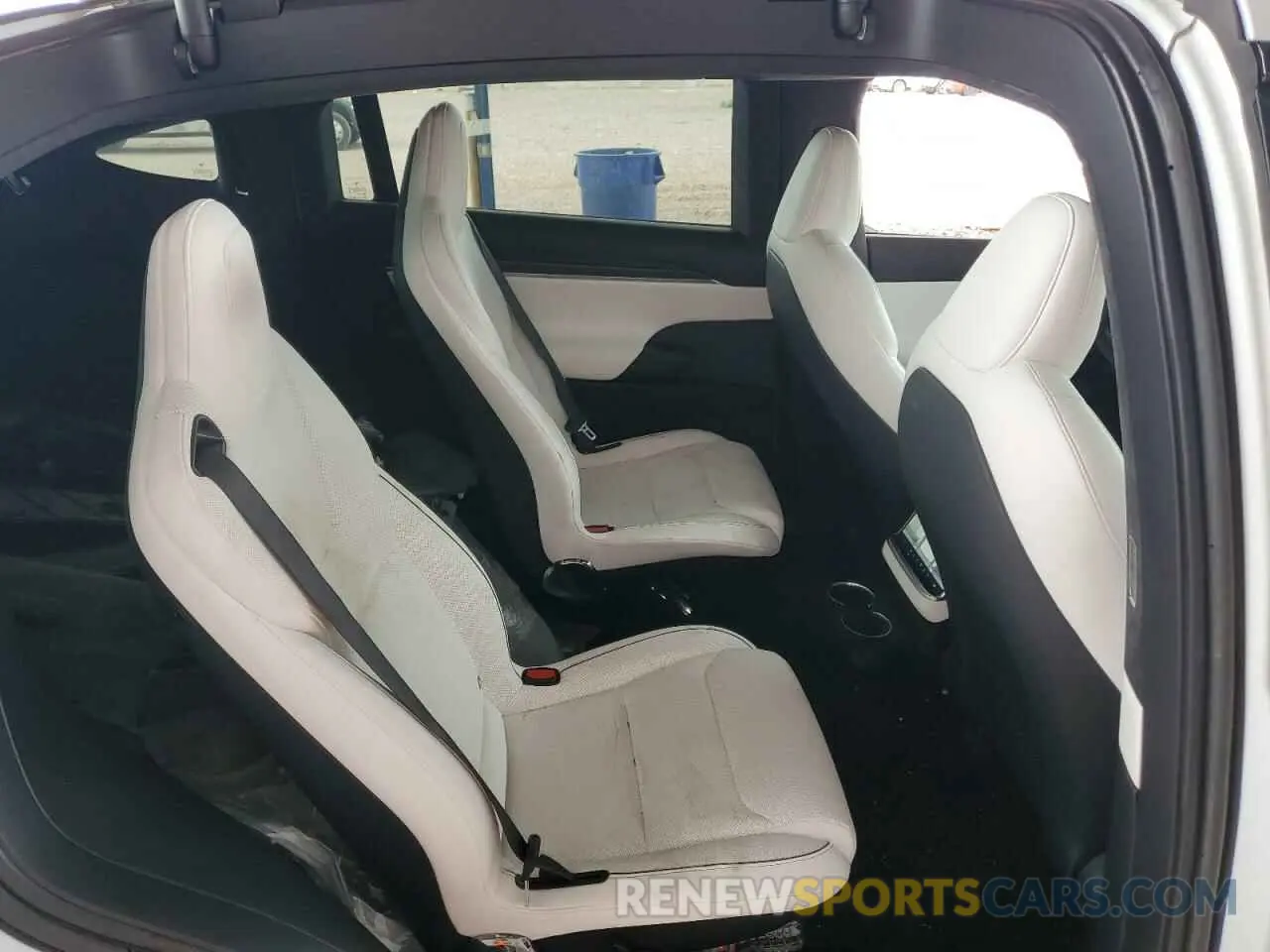 10 Фотография поврежденного автомобиля 7SAXCBE64PF405369 TESLA MODEL X 2023