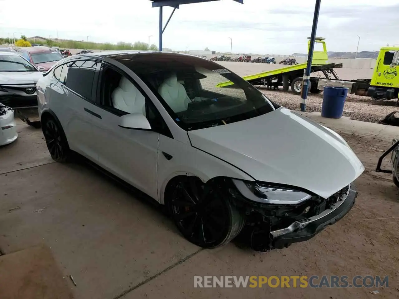 4 Фотография поврежденного автомобиля 7SAXCBE64PF405369 TESLA MODEL X 2023