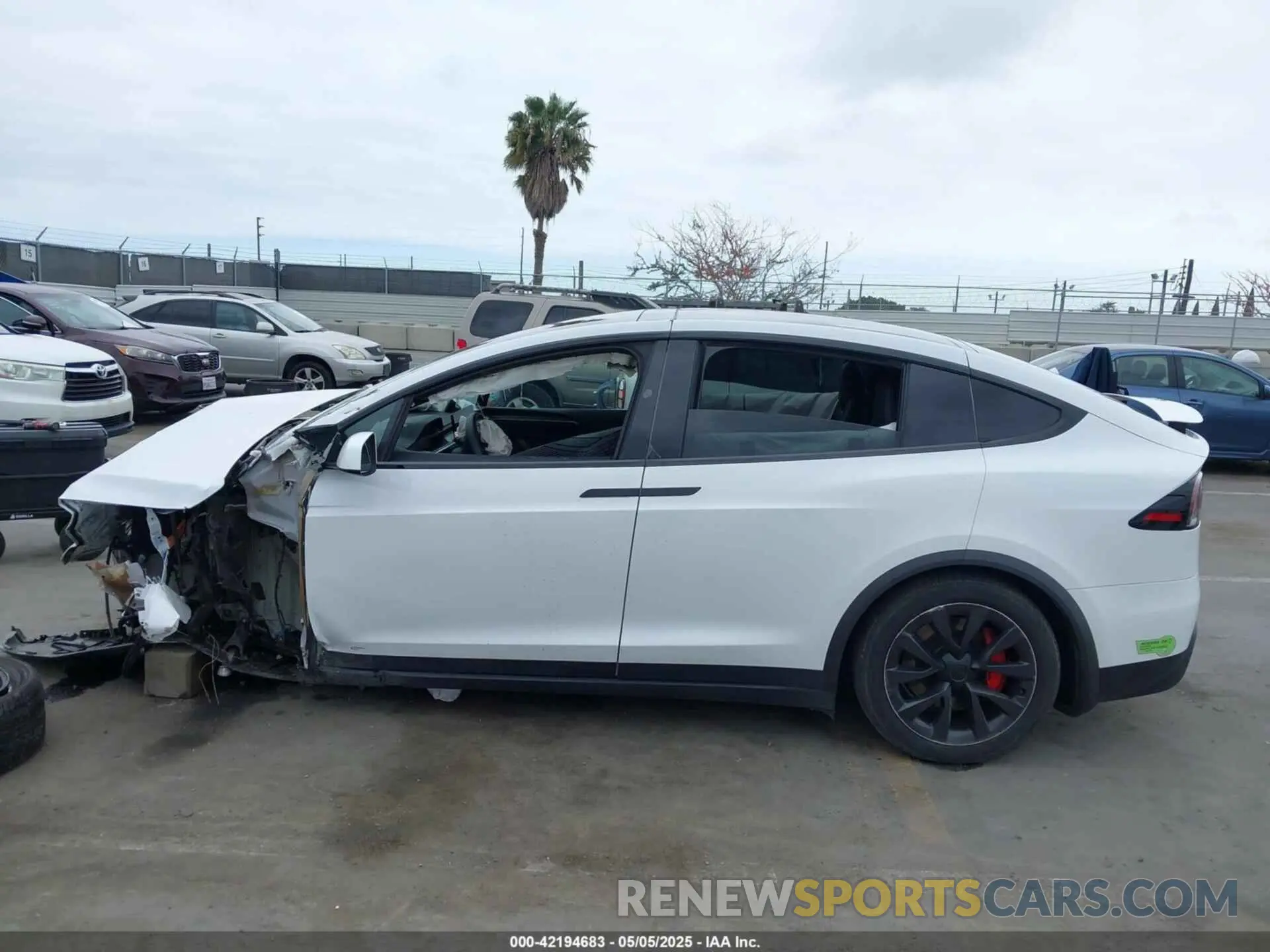 14 Photograph of a damaged car 7SAXCBE65PF400262 TESLA MODEL X 2023