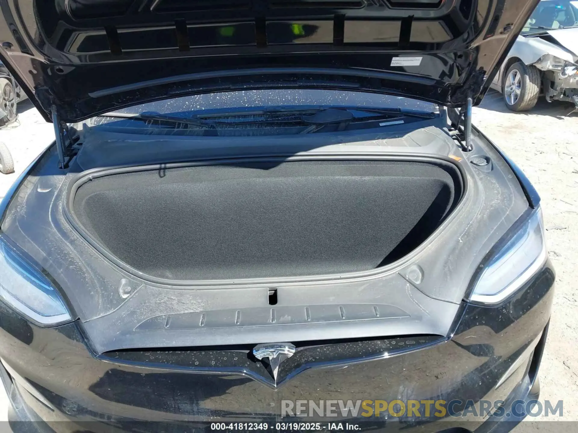 10 Photograph of a damaged car 7SAXCBE68PF376183 TESLA MODEL X 2023